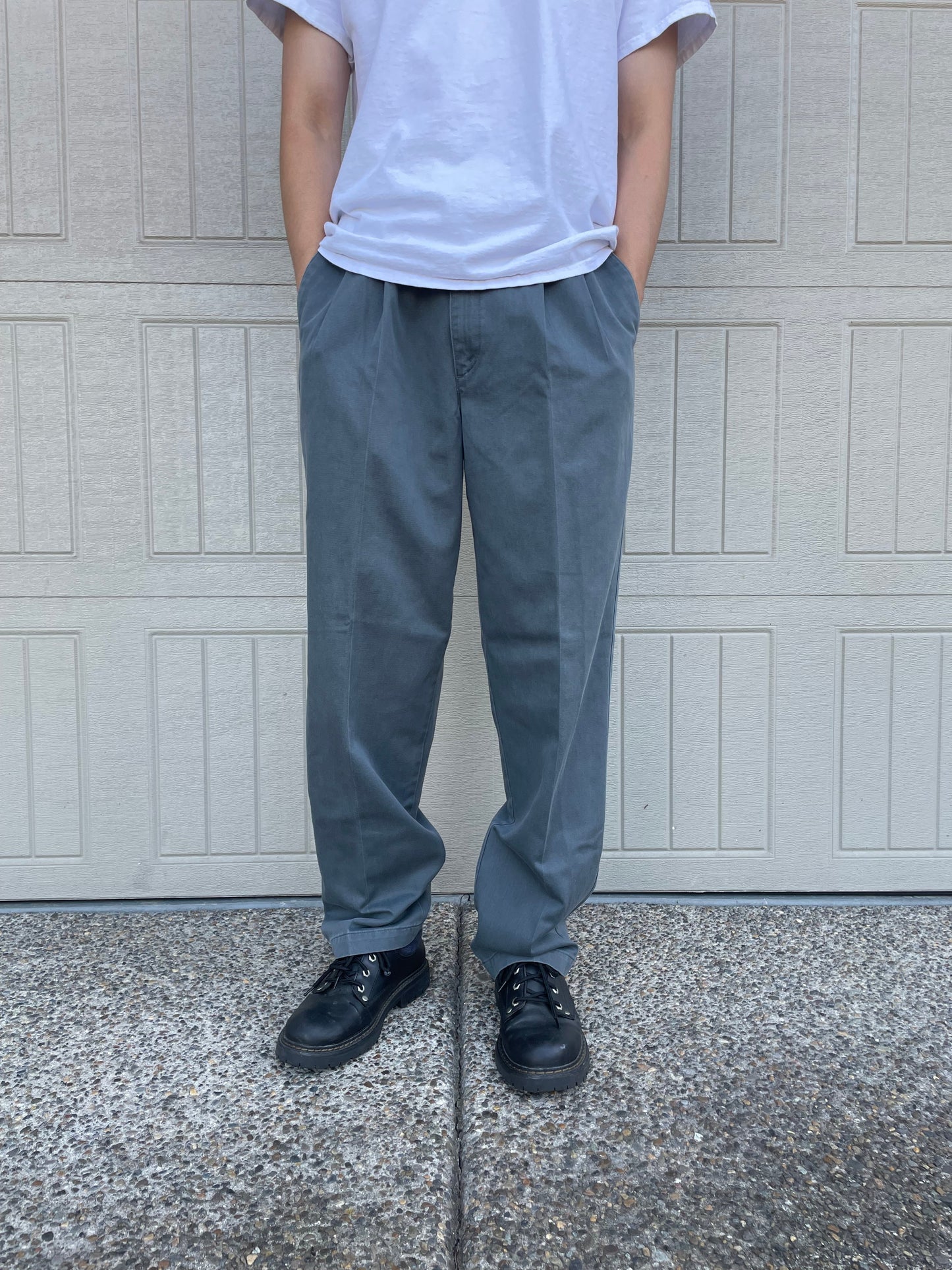 90s Dockers Made in USA Two-Tuck Pleated Stone Gray Chino Pants 36x32 KiiChain Clothing