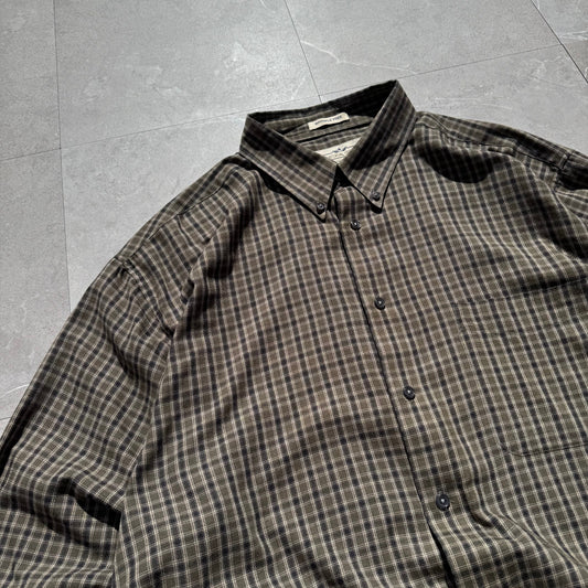 90s Natural Issue Olive Green Checkered Button Down Shirt KiiChain Clothing