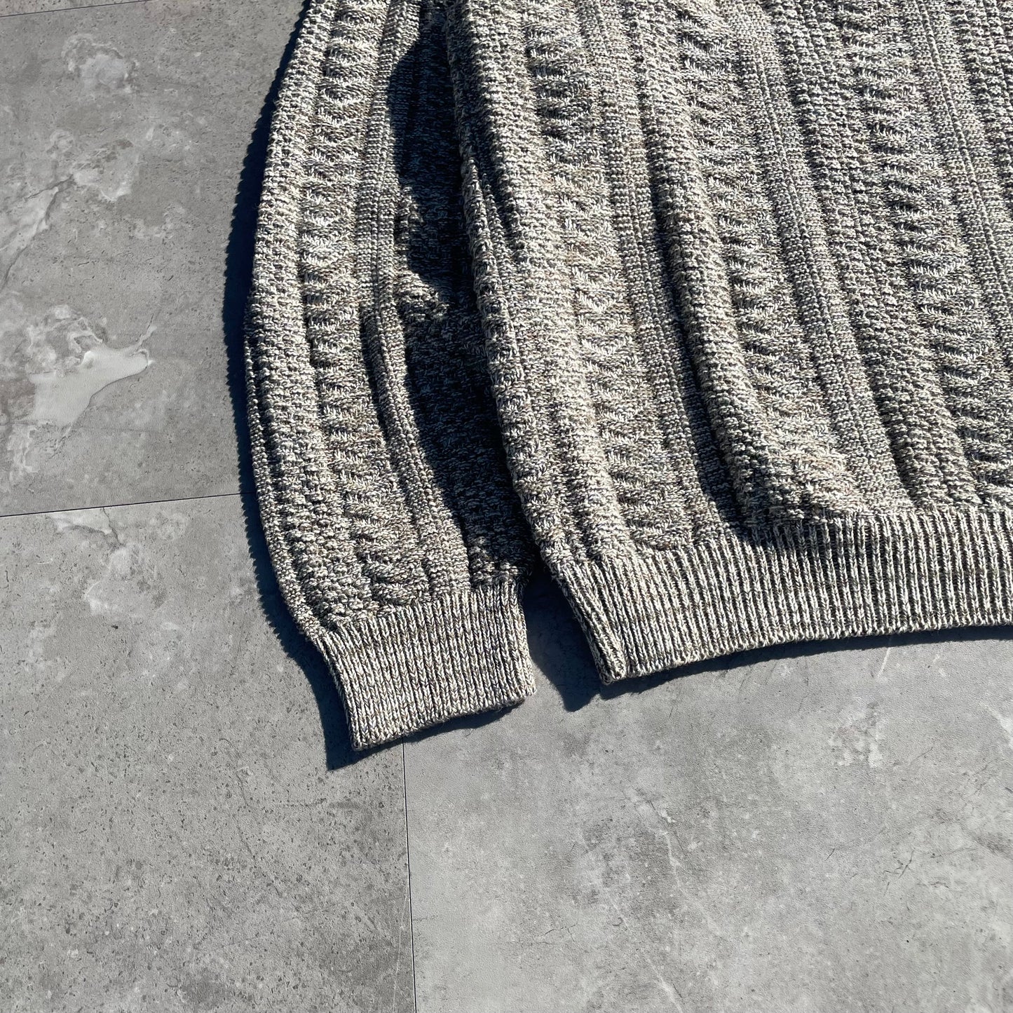 90s Bill Blass Made in USA Deadstock Gray/Beige Textured Knit KiiChain Clothing