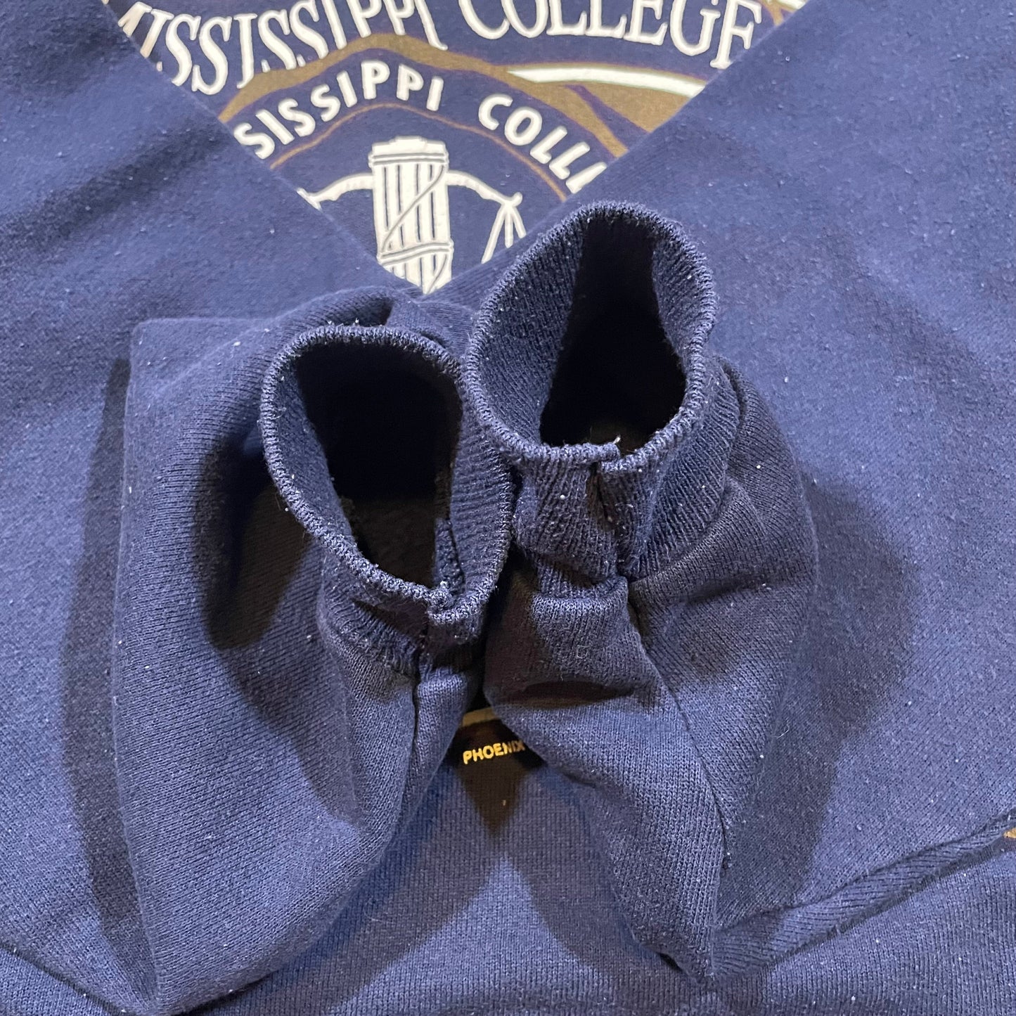 90s Hanes Mississippi School of Law Made in USA Sweater KiiChain