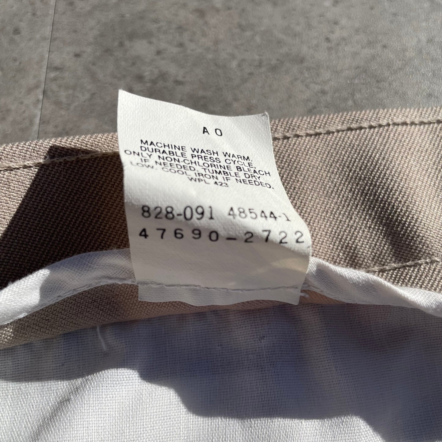 90s Levi's Beige Action Slacks KiiChain Clothing
