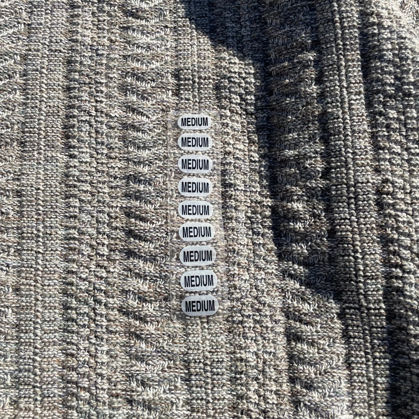 90s Bill Blass Made in USA Deadstock Gray/Beige Textured Knit KiiChain Clothing