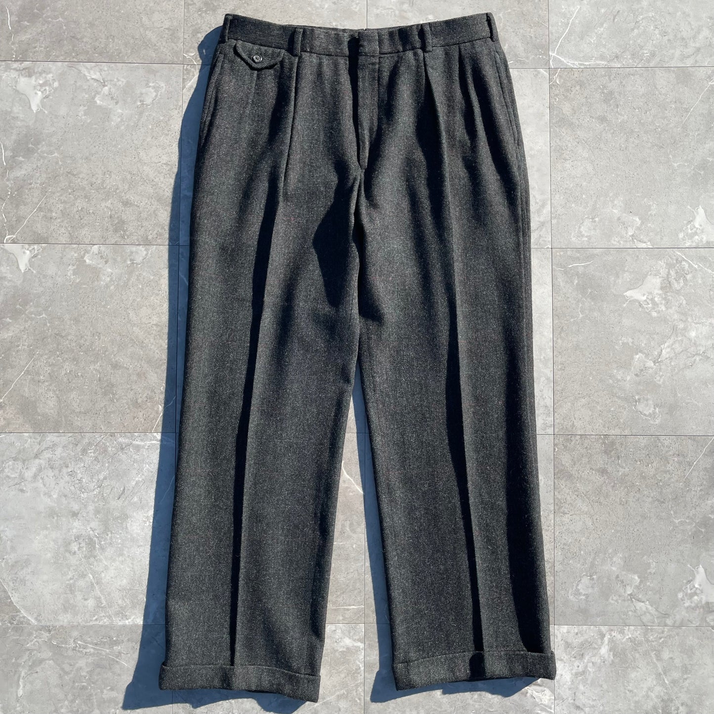80s-90s Ralph Lauren Dark Gray Two-Tuck Pleated Checkered Wool Slacks KiiChain Clothing