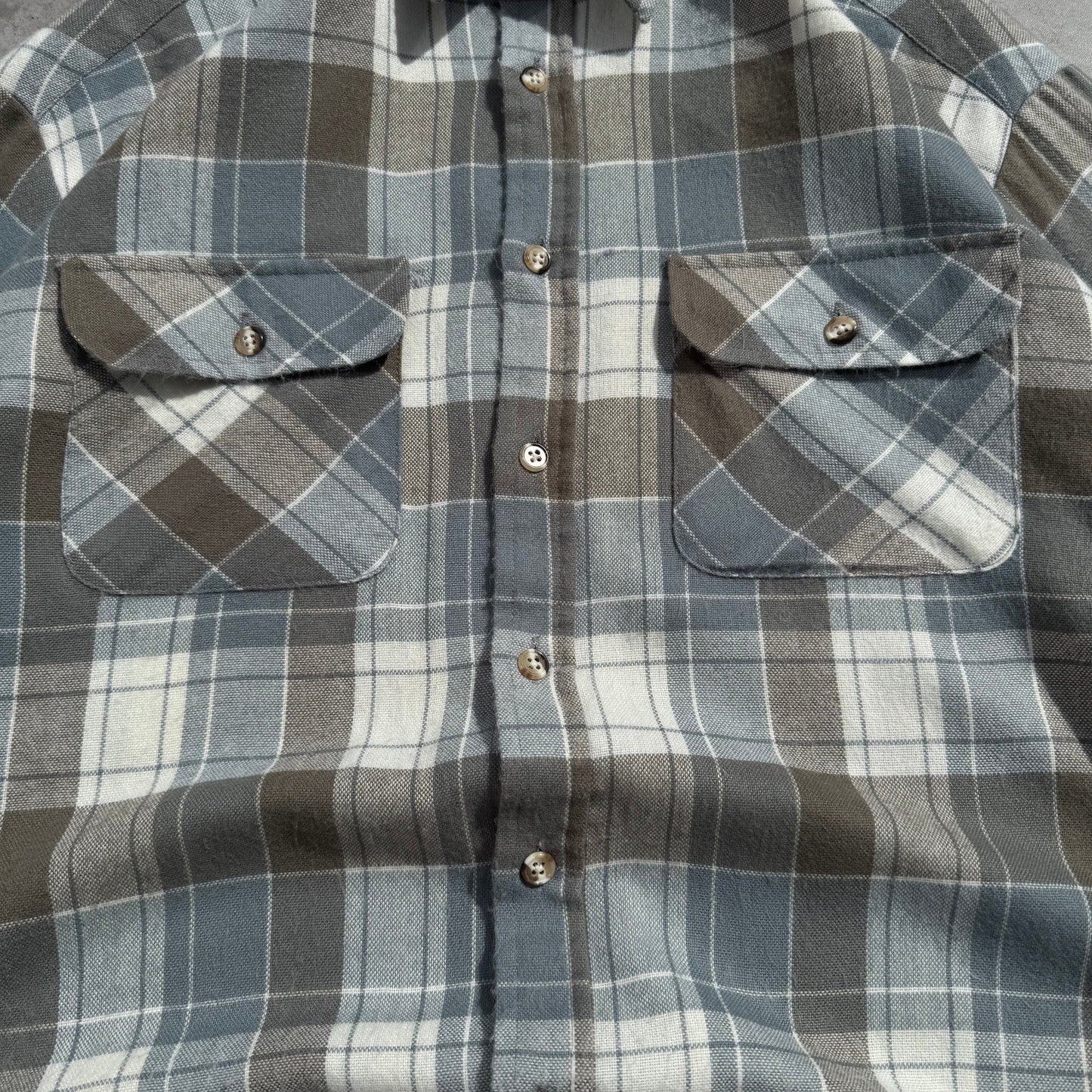 80s-90s High Sierra Faded Checkered Flannel Shirt KiiChain Clothing