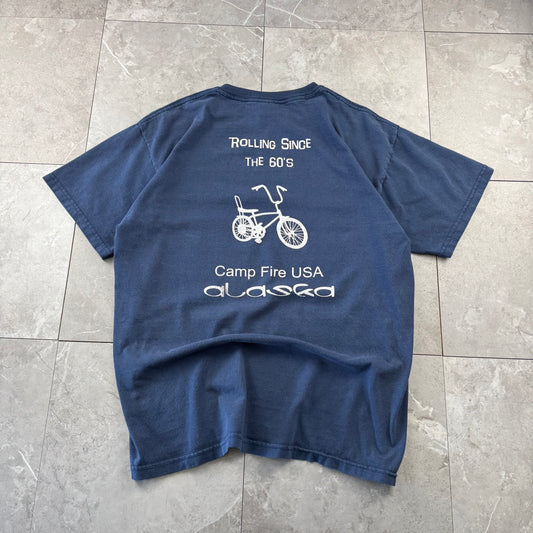 90s-00s Gildan Rolling Since the 60s Camp Fire USA Alaska Navy Bicycle Graphic T-Shirt