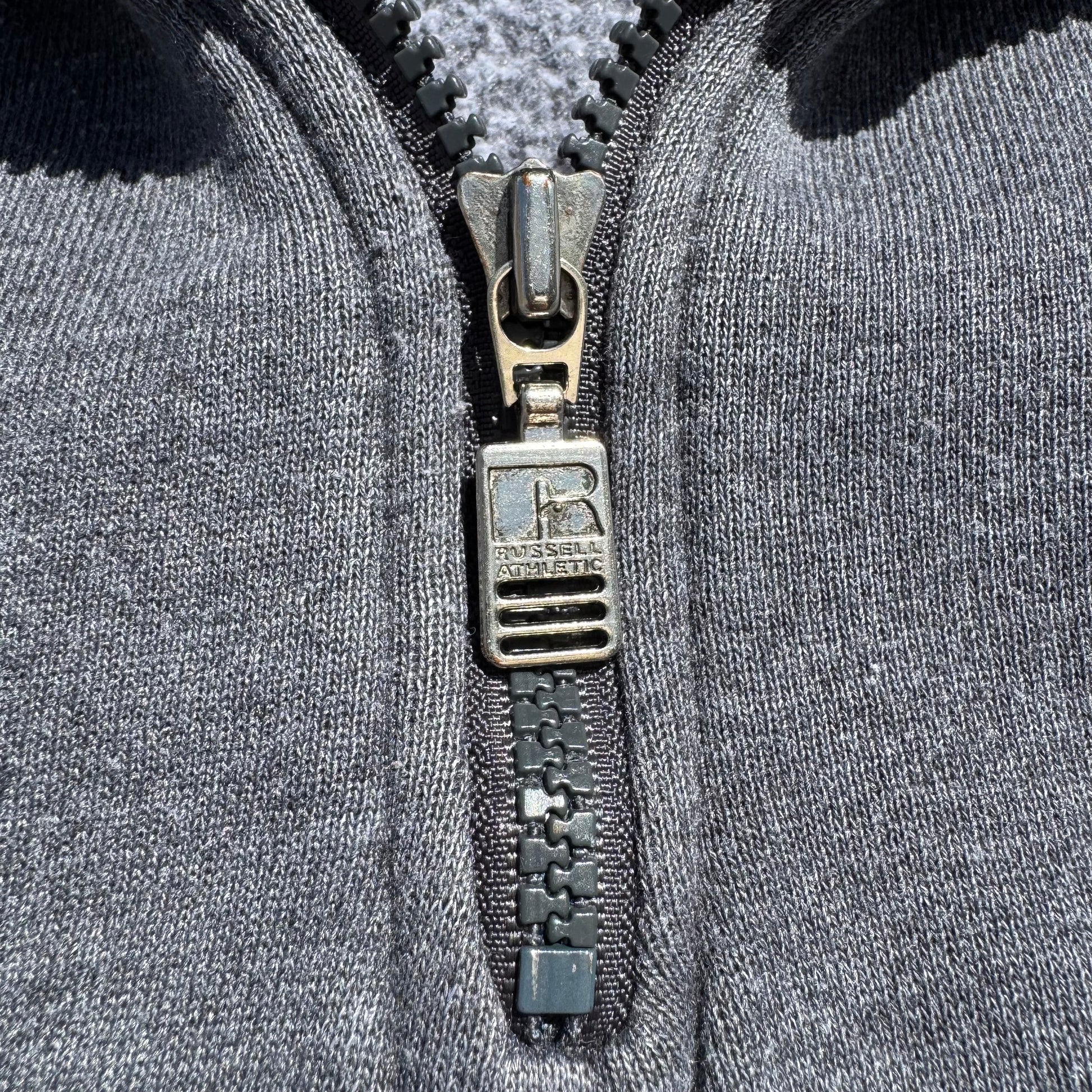 90s Russell Athletic Half-Zip Dark Gray Sweatshirt KiiChain Clothing