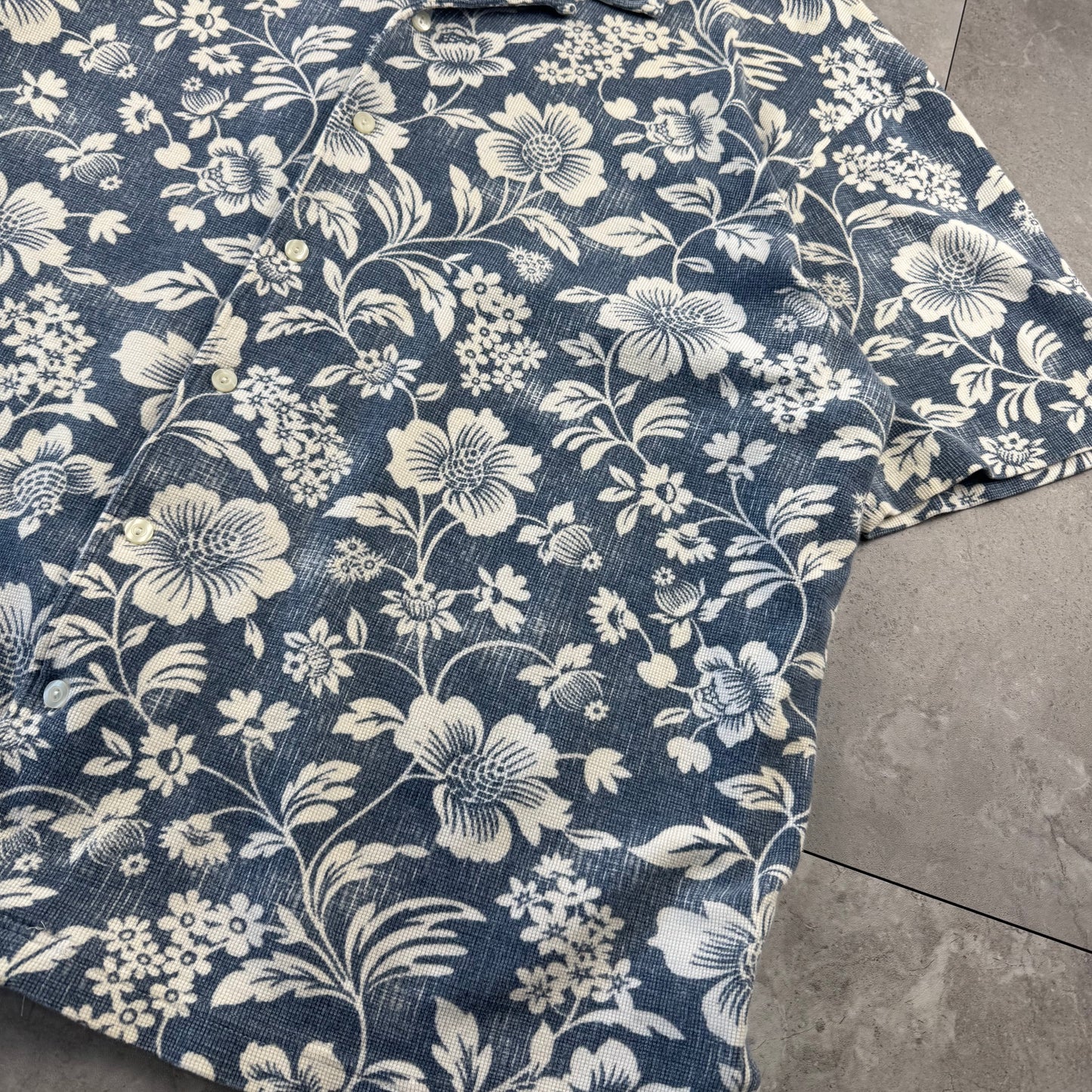 90s Polo by Ralph Lauren Blue Flower Knitted Open Collar Shirt XL