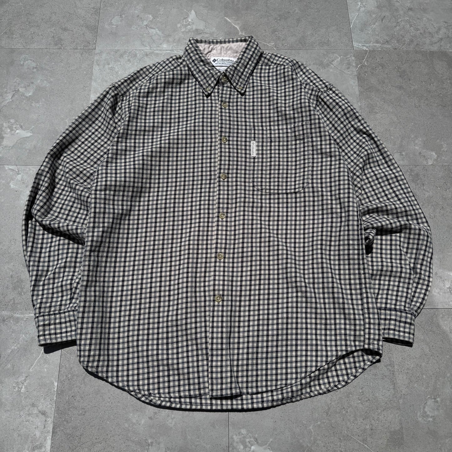 00s Columbia Checkered Button Down Shirt KiiChain Clothing
