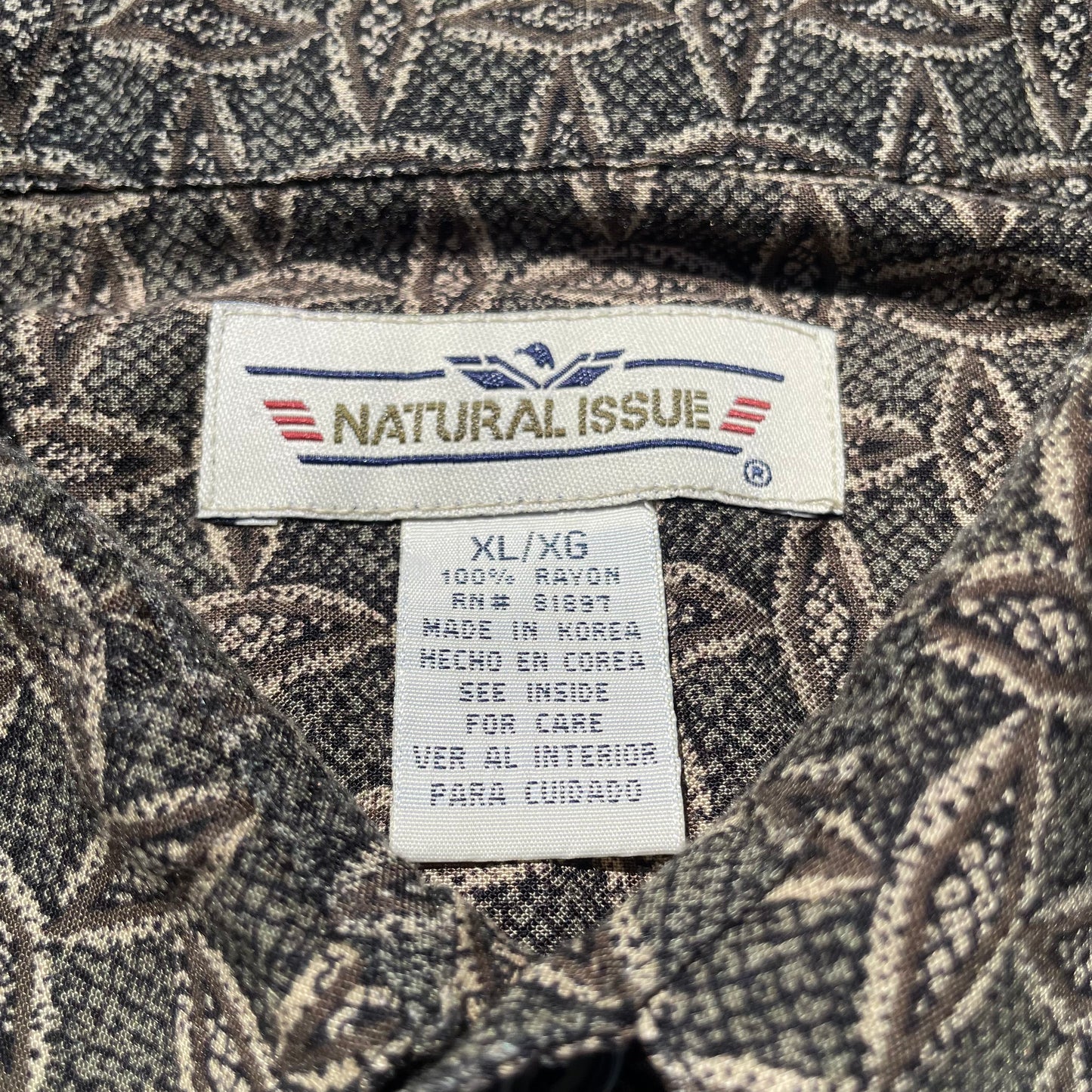 90s Natural Issue Graphic Shirt Sleeve Shirt