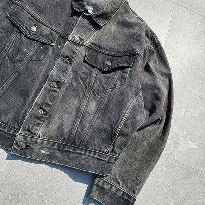 90s-00s Levi’s Black Denim Jacket