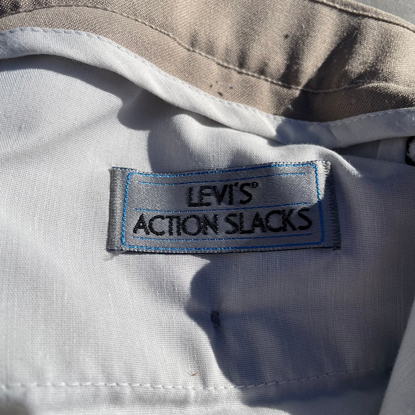 90s Levi's Beige Action Slacks