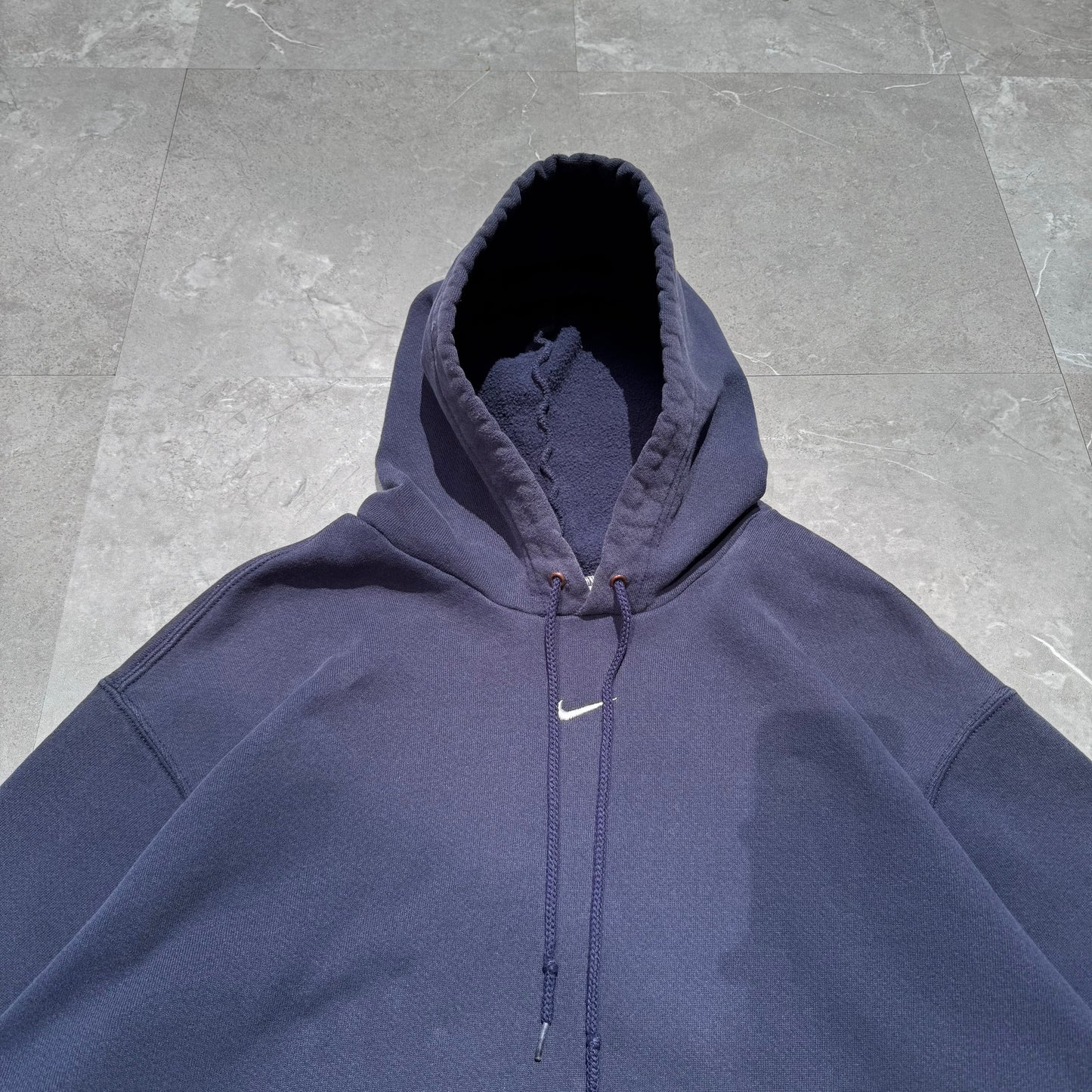 90s-00s Nike Center Logo Sun-Faded Navy Hoodie KiiChain Clothing