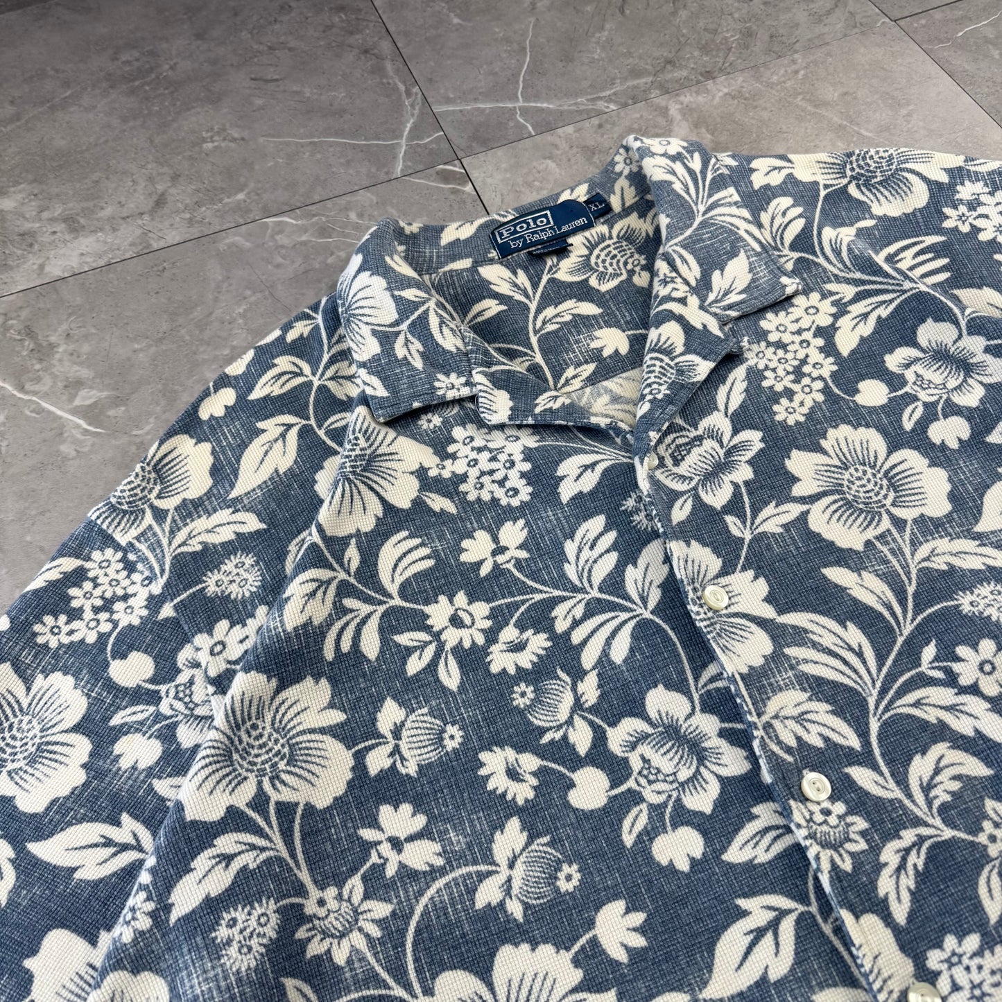 90s Polo by Ralph Lauren Blue Flower Knitted Open Collar Shirt XL