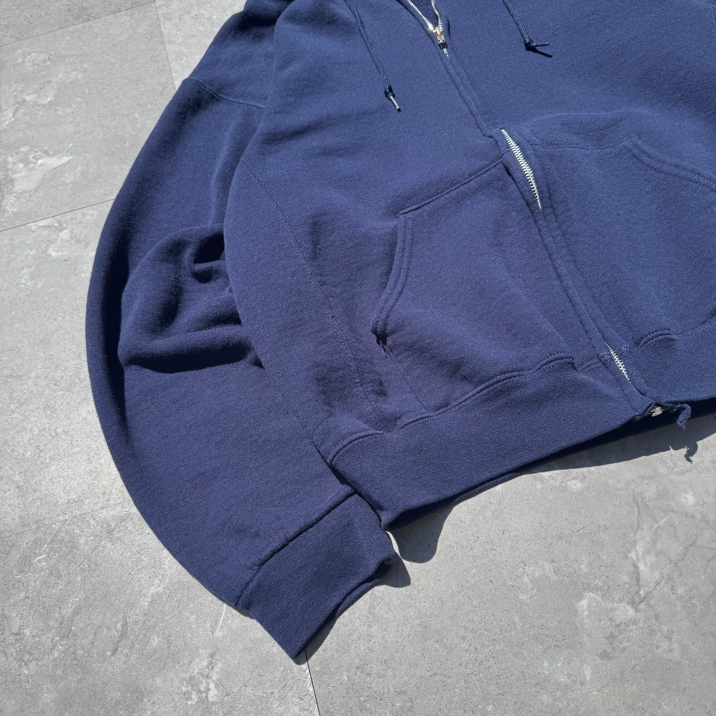 00s Russell Athletic Zip-Up Navy Hoodie KiiChain Clothing
