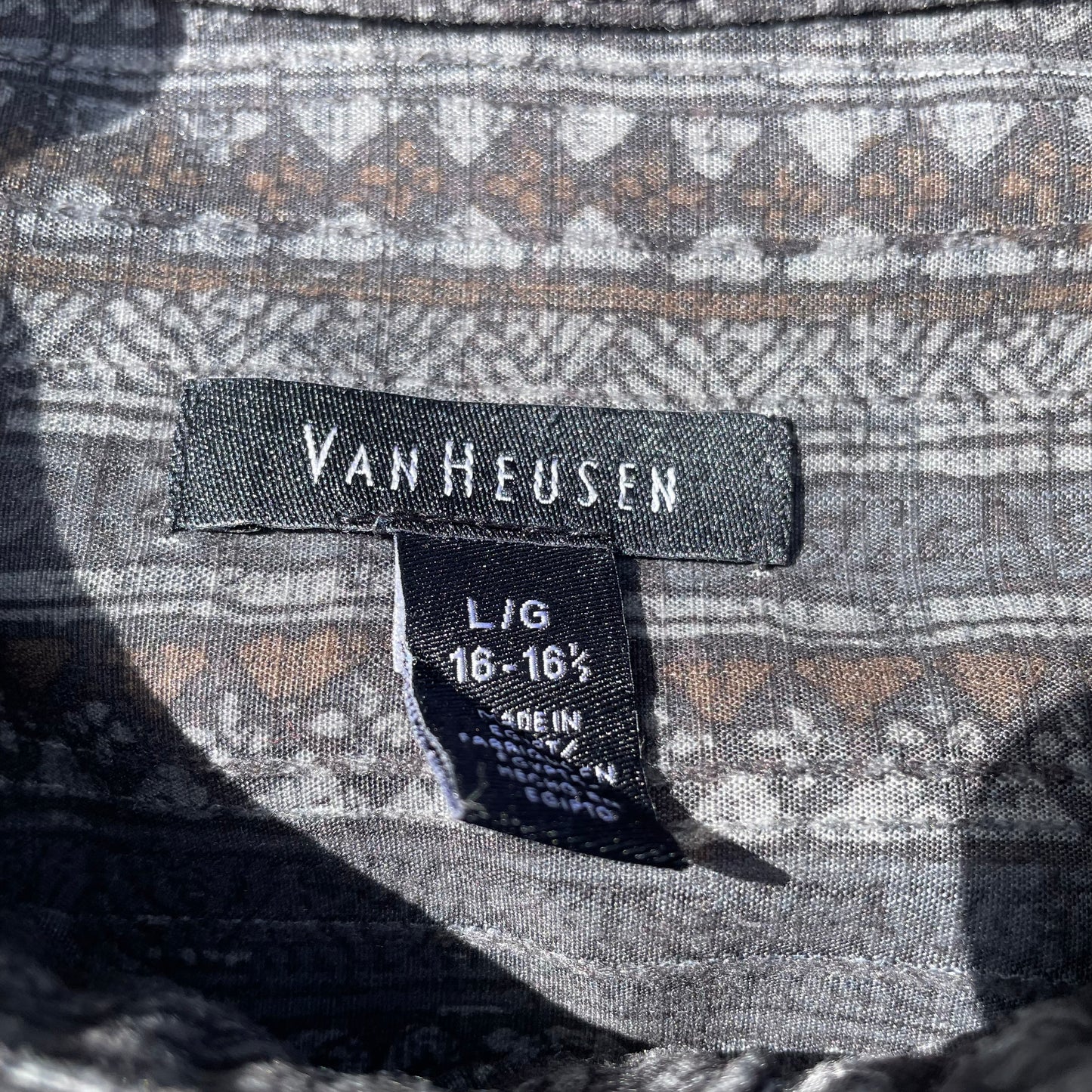 00s Van Heusen Striped Short Sleeve Shirt