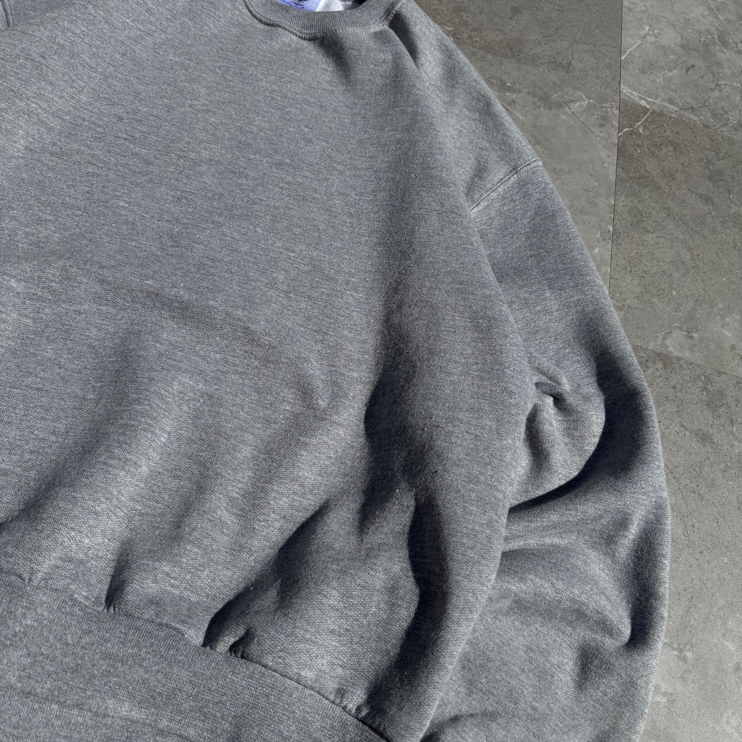 90s-00s Jerzees Gray Crewneck Sweatshirt KiiChain Clothing