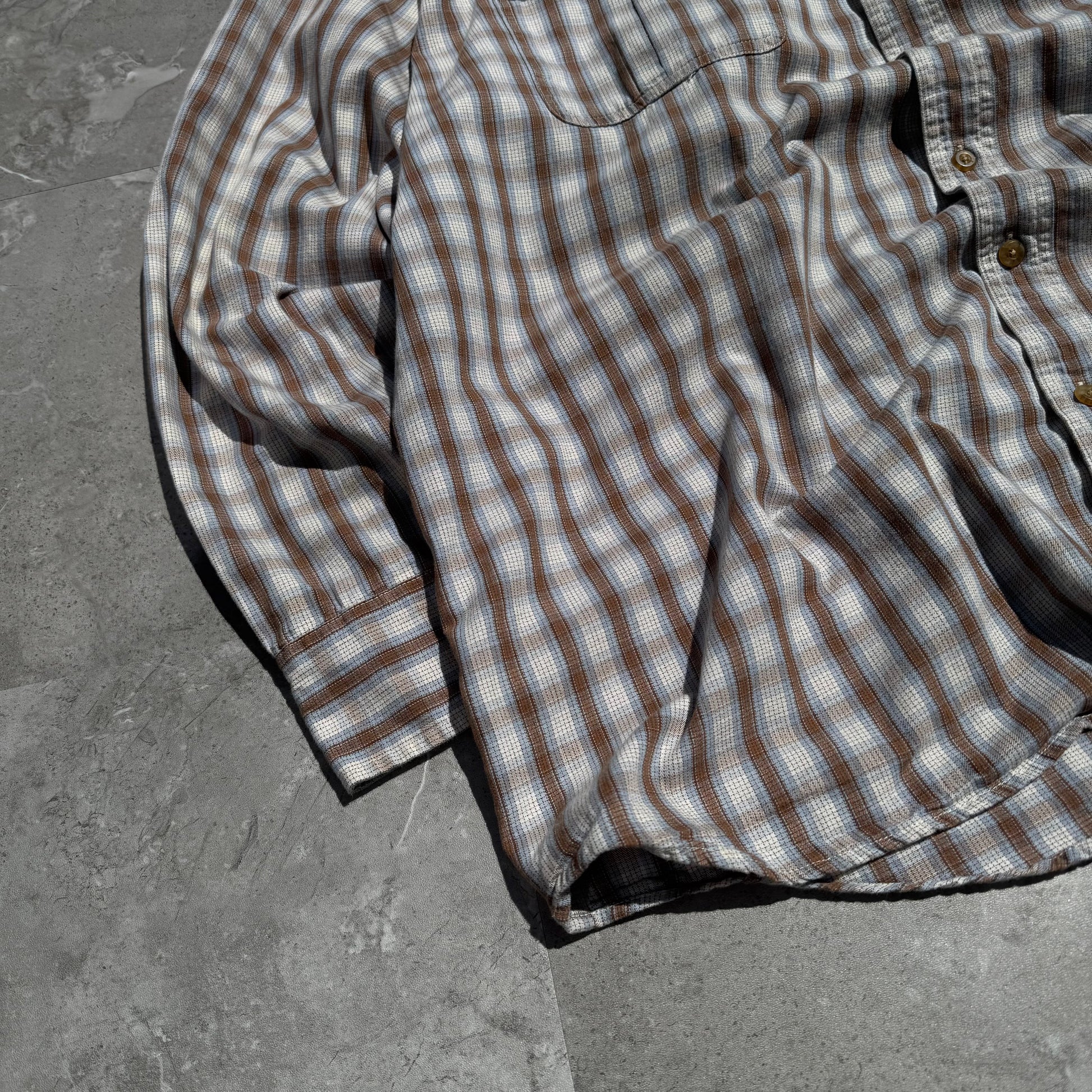 90s Cabela's Checkered Multi-Pocket Button Down Shirt KiiChain Clothing