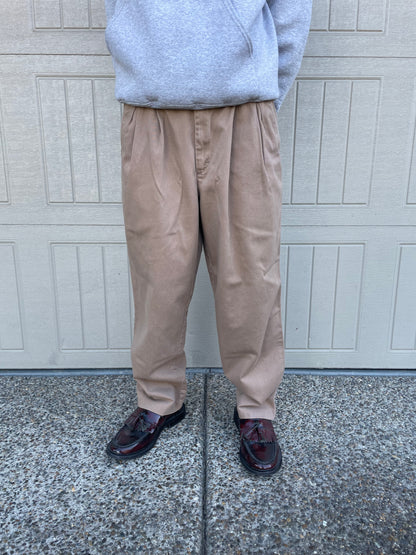 80s-90s Lands' End Beige Two-Tuck Chino Pants Size 32