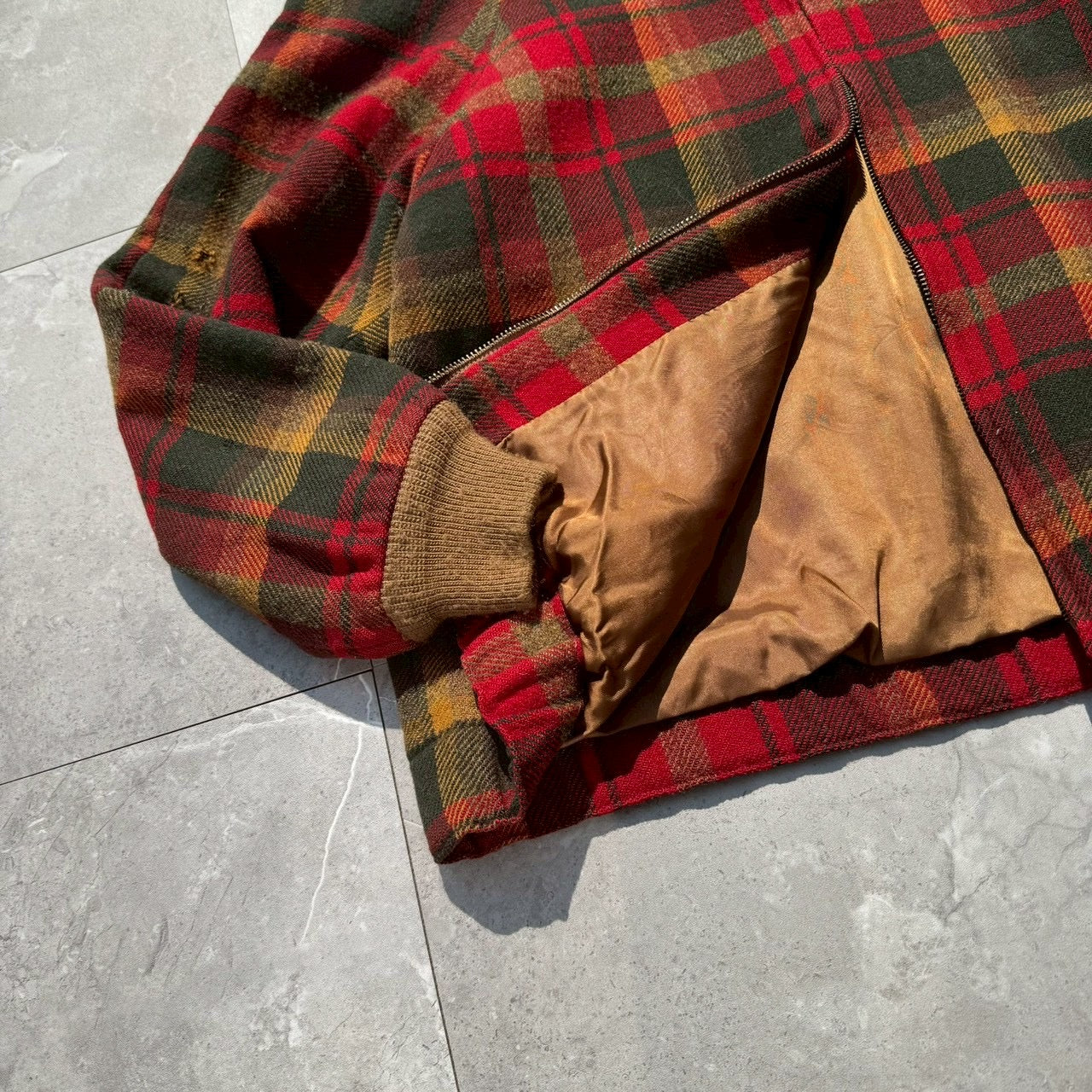 80s-90s Pendleton Made in USA 100% Virgin Wool Red Checkered Jacket