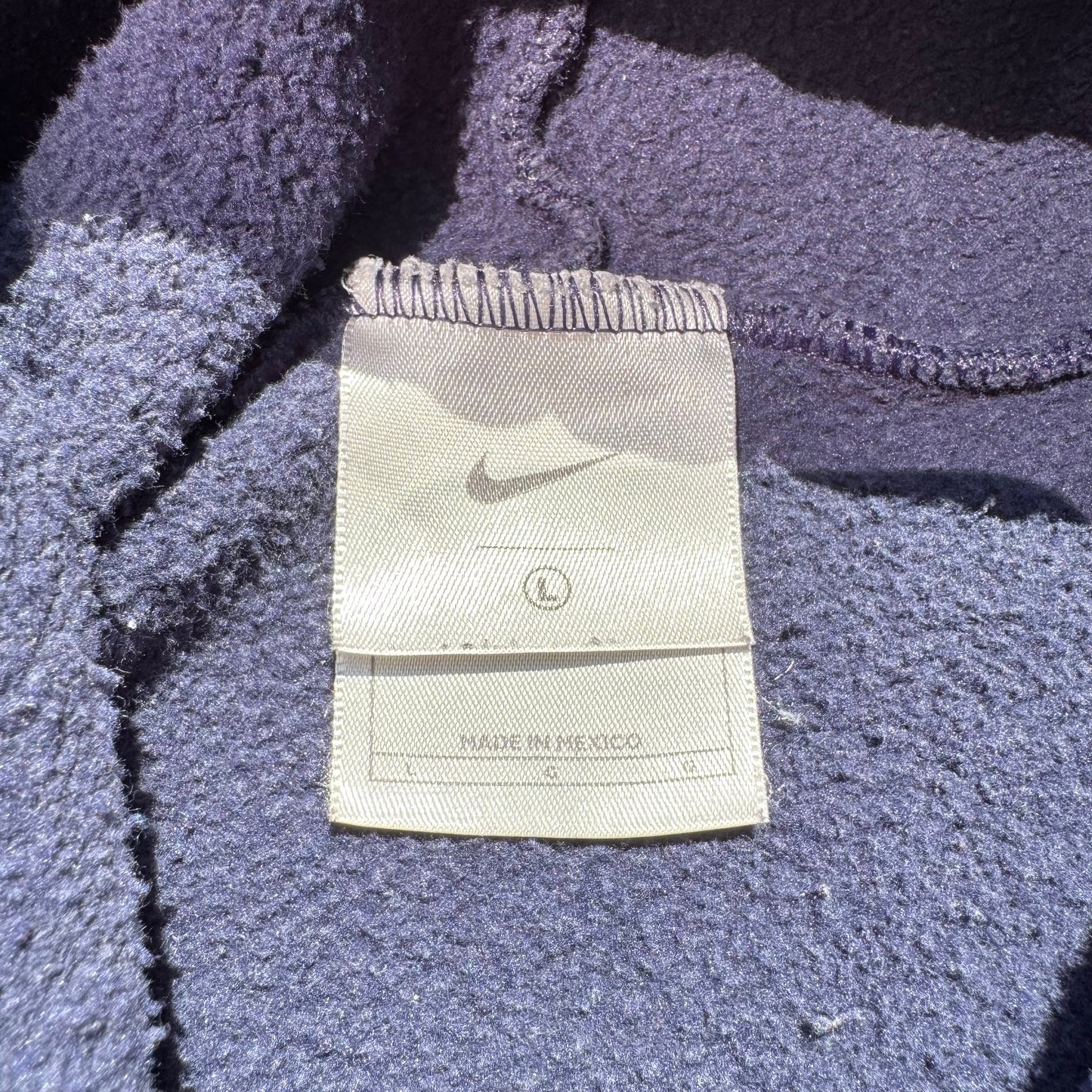 90s-00s Nike Center Logo Sun-Faded Navy Hoodie KiiChain Clothing