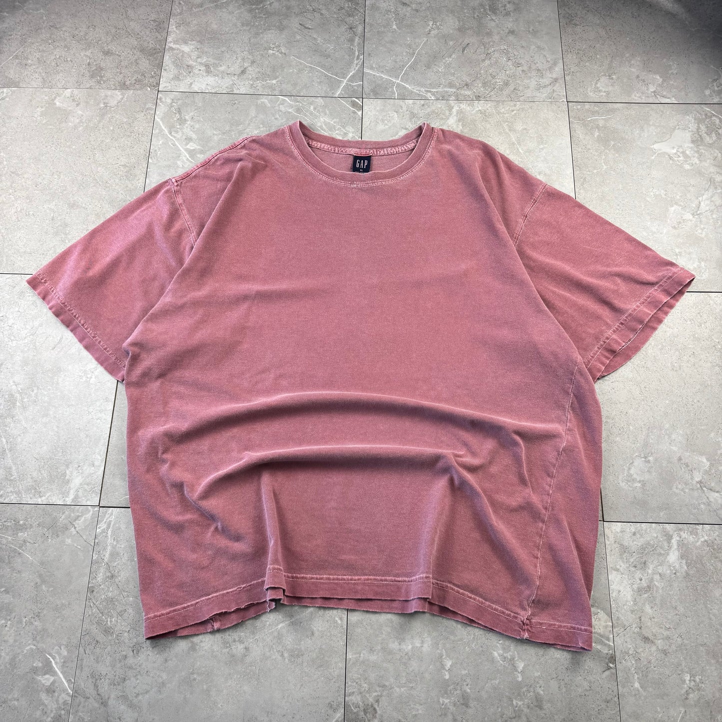 90s-00s Gap Faded Red Blank T-Shirt