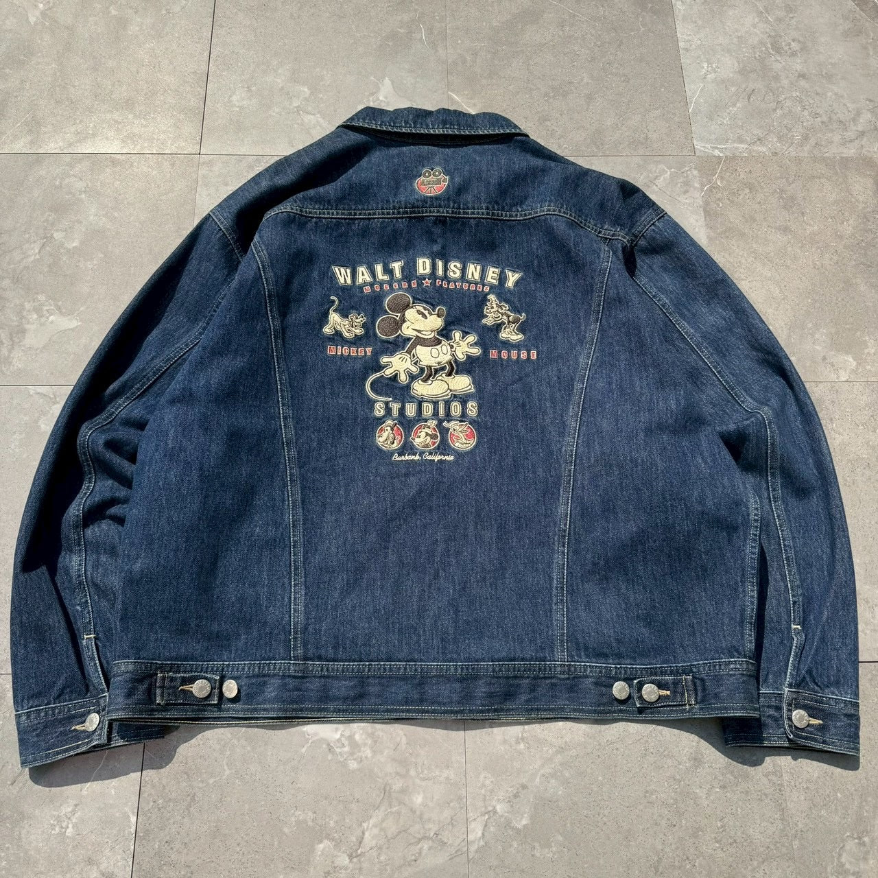 90s The Disney Store Mickey Mouse Embroidered Logo Denim Jacket
