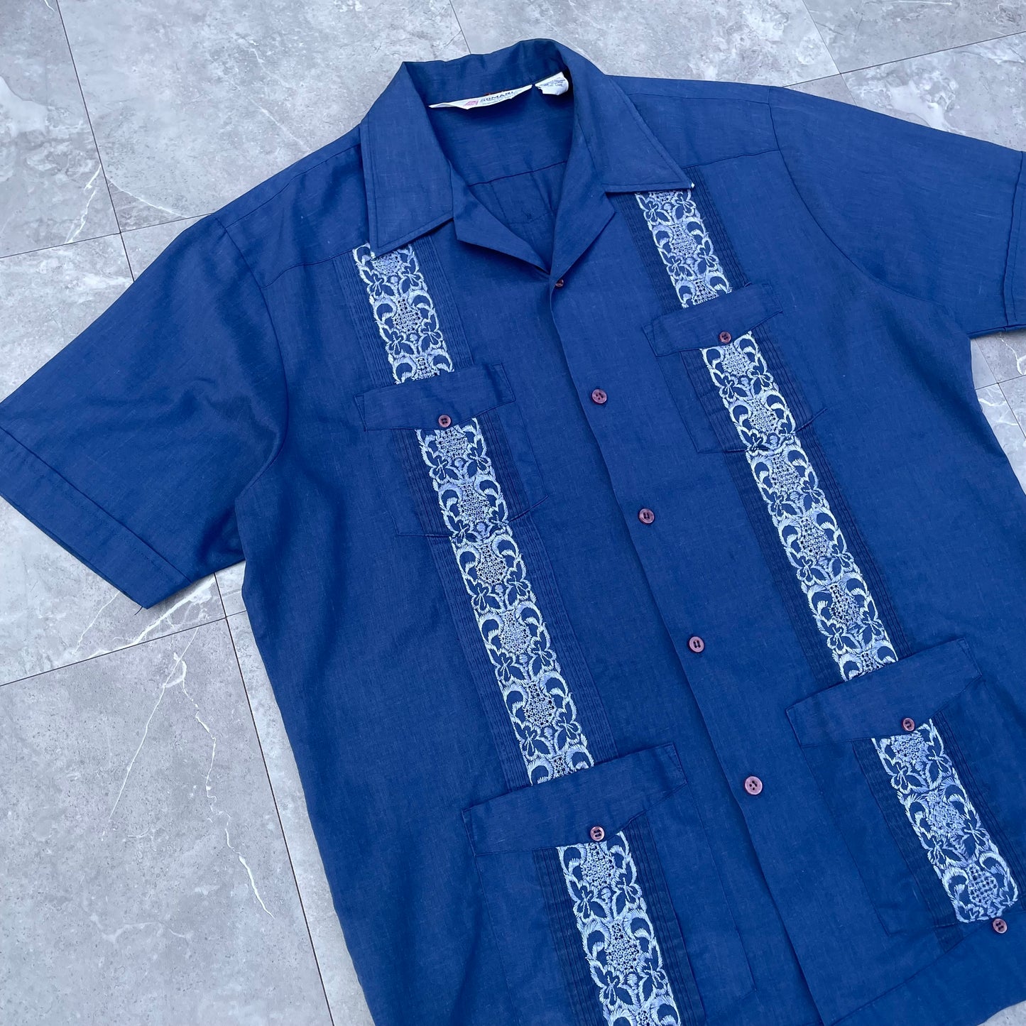 80-90s Romani Short Sleeve Cuban Shirt