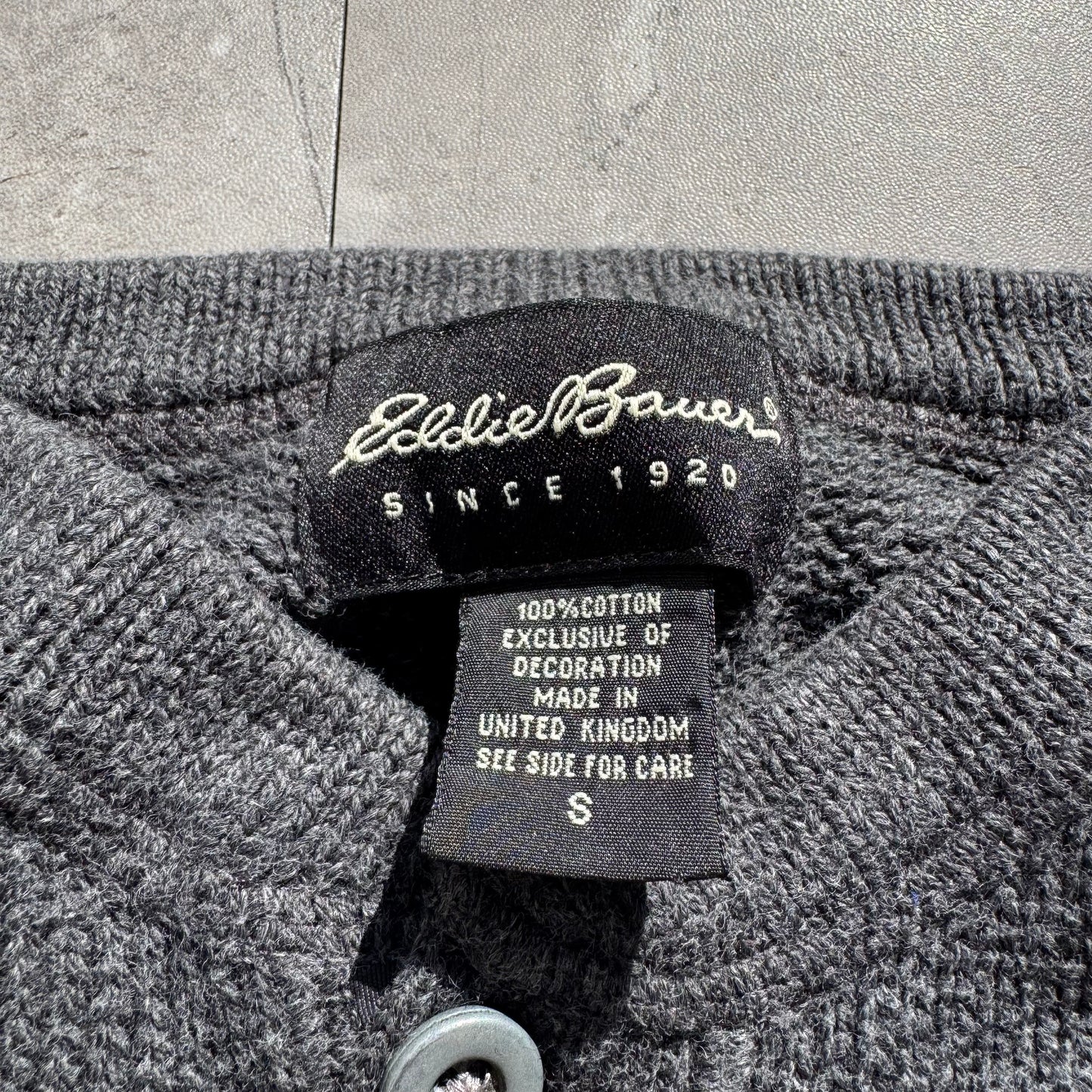 00s Eddie Bauer Made in UK Gray Henley Neck Cotton Knit