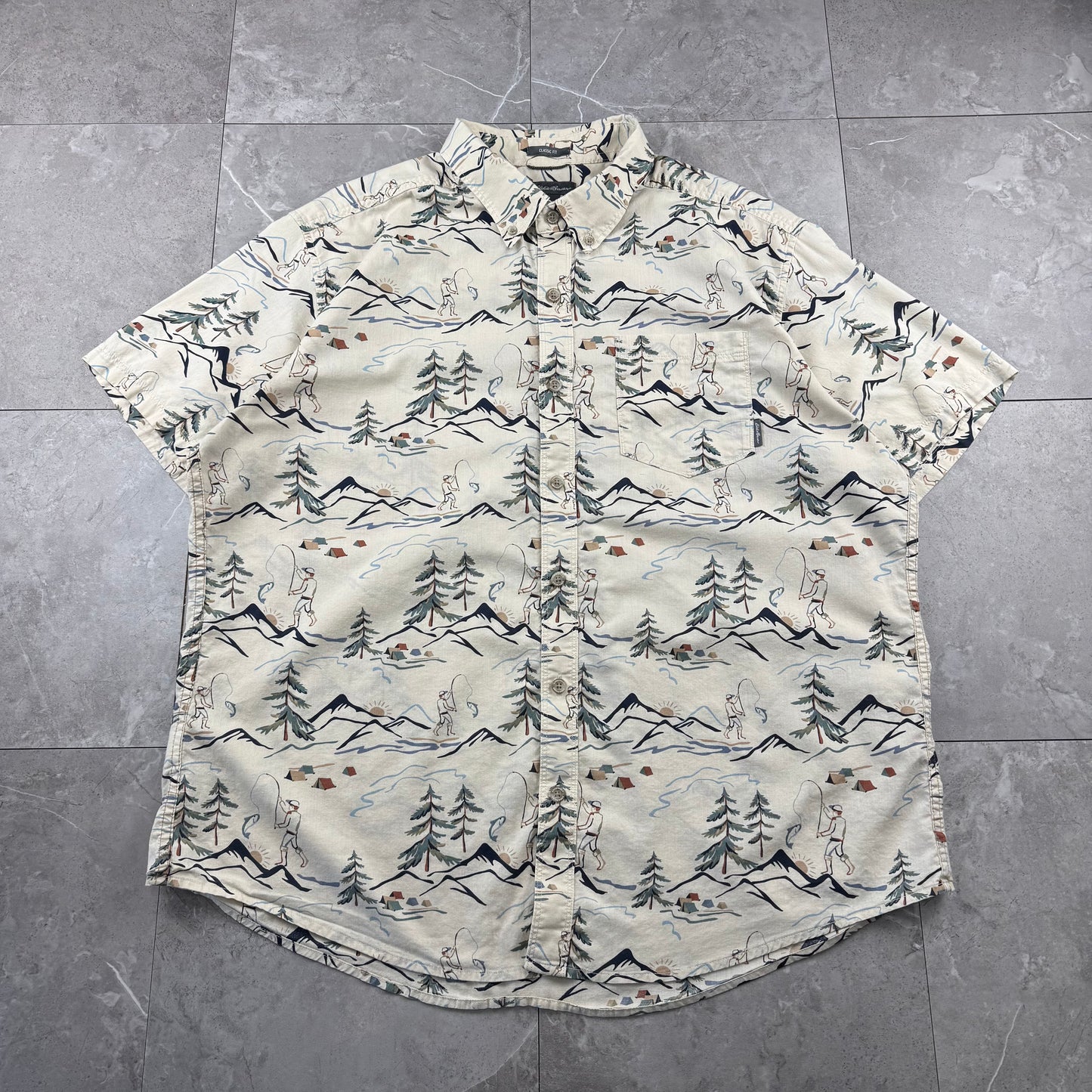 00s~ Eddie Bauer Classic Fit Fishing Graphic Short Sleeve Button Down Shirt