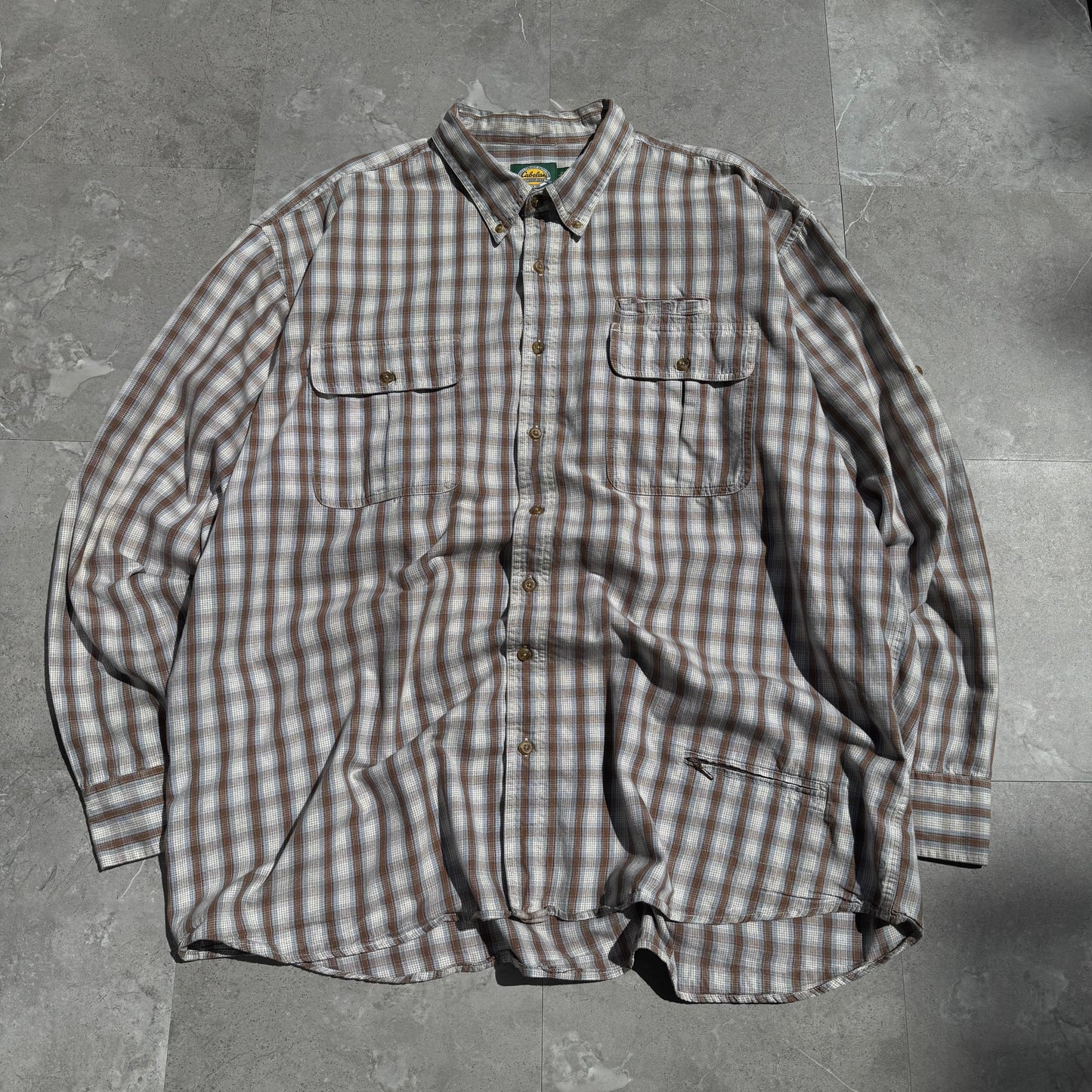 90s Cabela's Checkered Multi-Pocket Button Down Shirt KiiChain Clothing