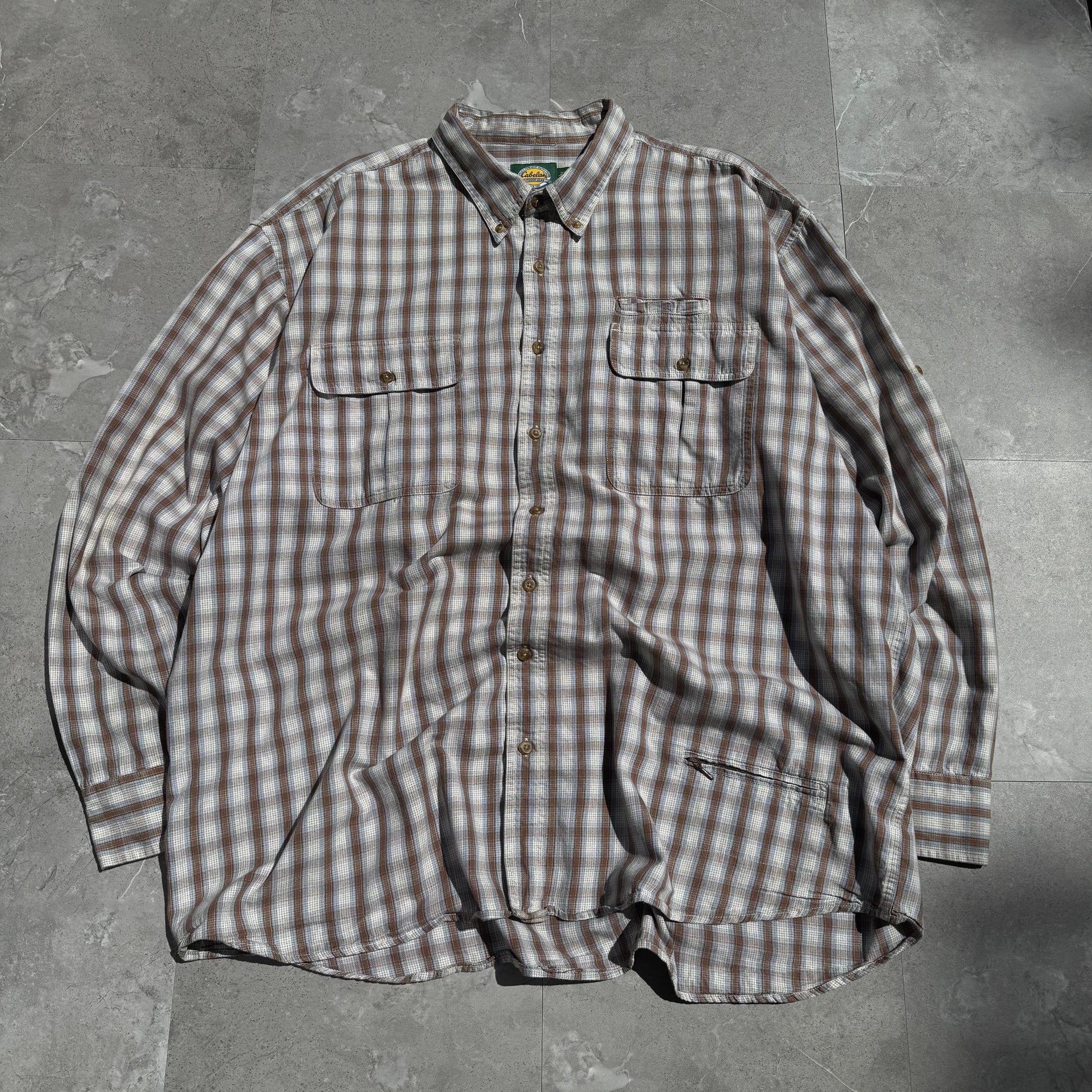 90s Cabela's Checkered Multi-Pocket Button Down Shirt KiiChain Clothing