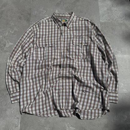 90s Cabela's Checkered Multi-Pocket Button Down Shirt KiiChain Clothing