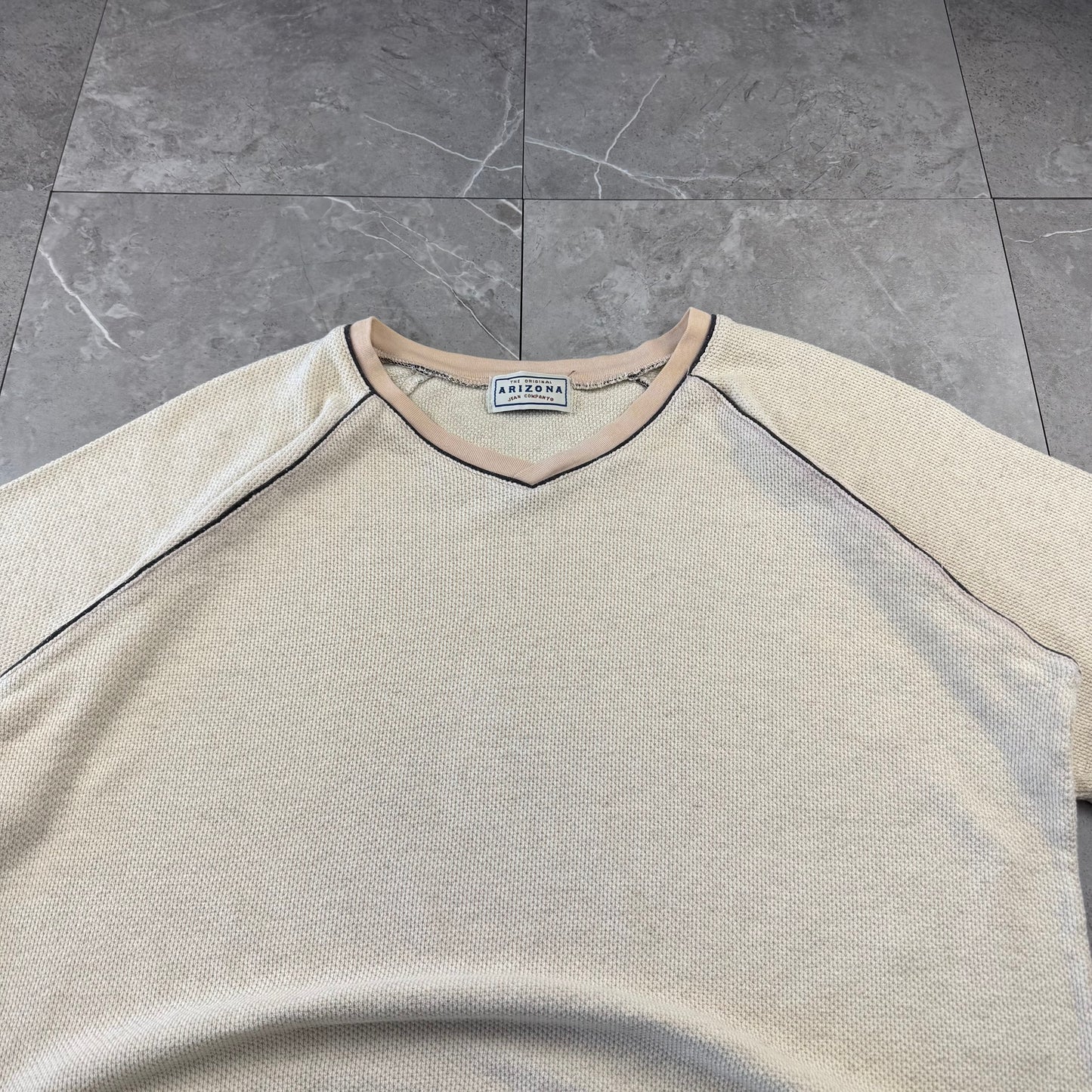 00s Arizona Waffle Cream/Beige Raglan V-Neck Knitted T-Shirt
