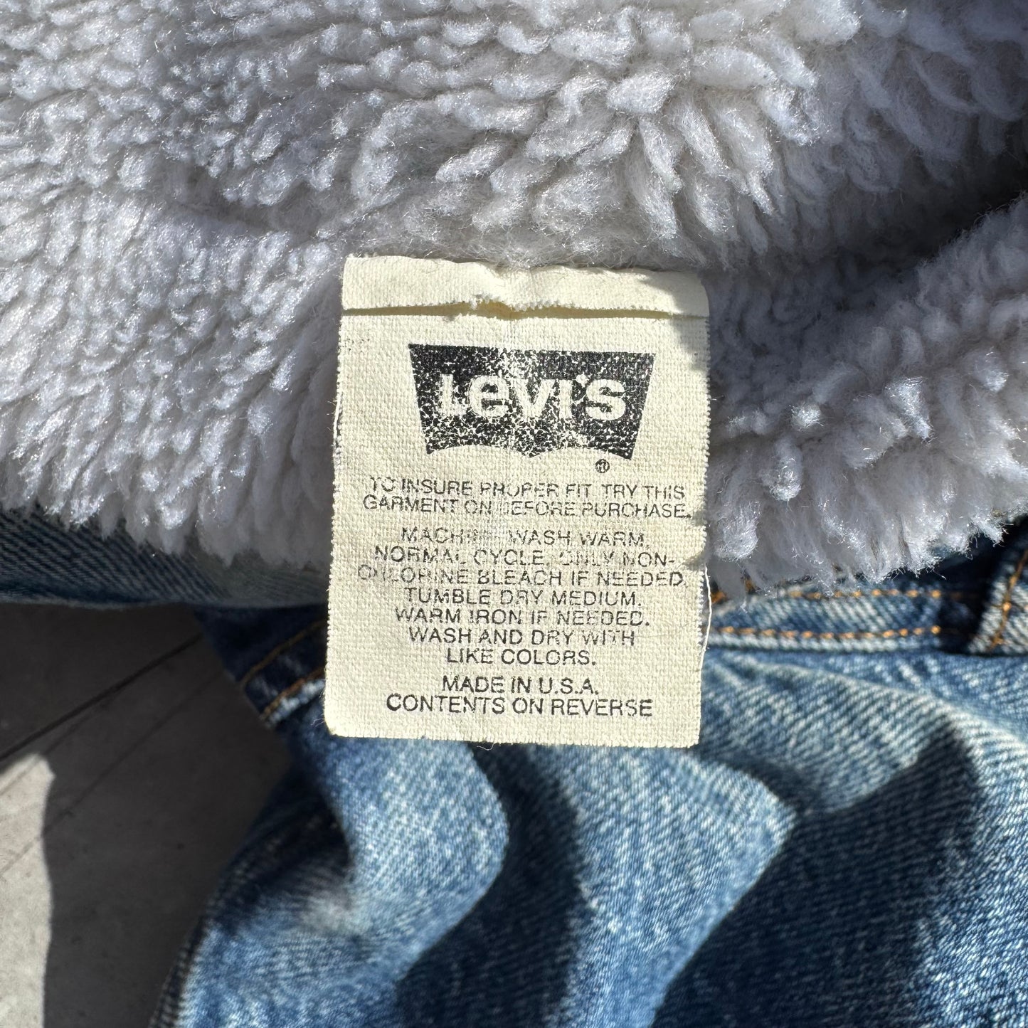 90s Levi's Made in USA Pile Lined Denim Jacket