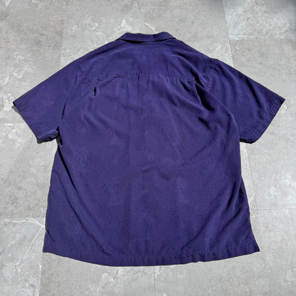 00s Tommy Bahama 100% Silk Purple Palm Tree Graphic Open Collar Shirt KiiChain Clothing