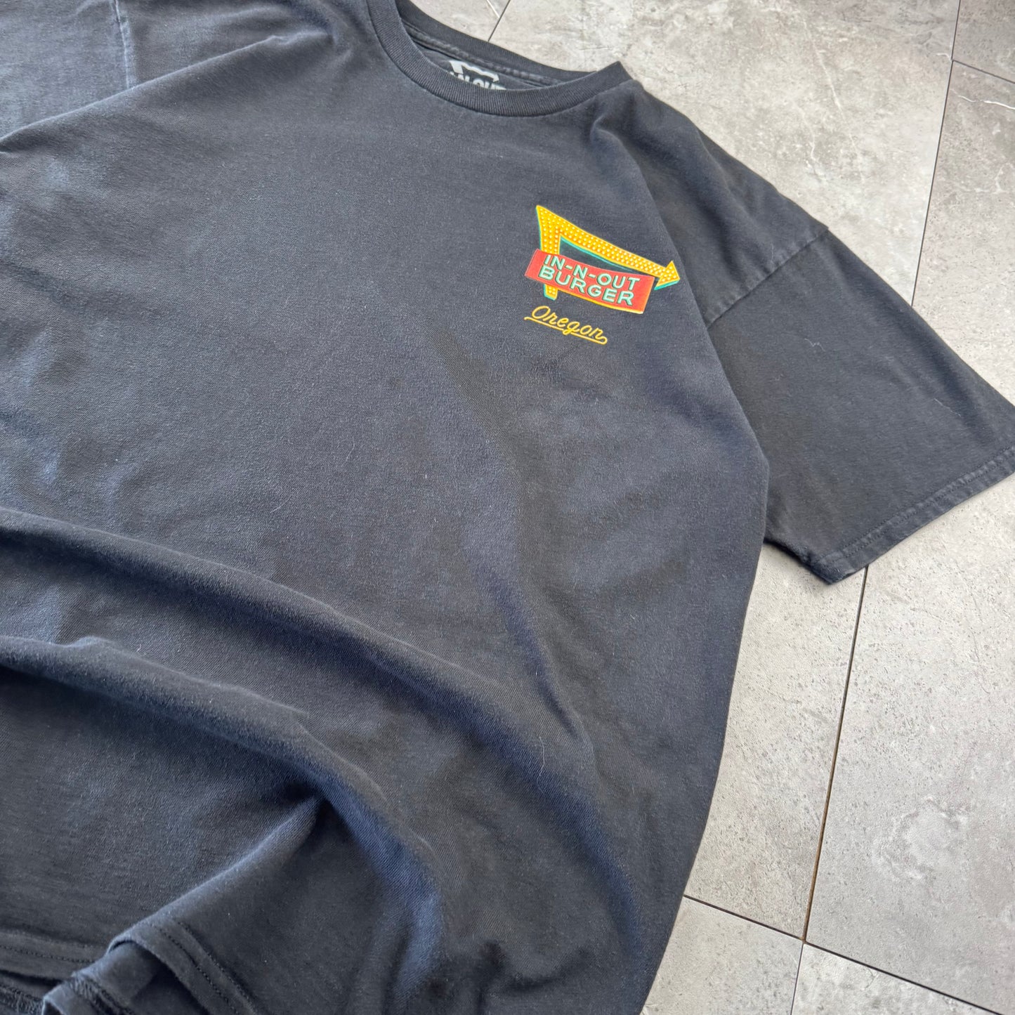 00s In-N-Out Burger Oregon Black Graphic T-Shirt