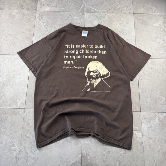 90s-00s Gildan Frederick Douglas Brown Quote Graphic T-Shirt