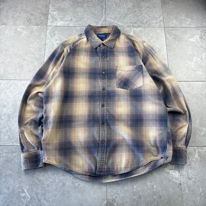 00s Arizona Beige & Navy Shadow Checkered Cotton Flannel Shirt
