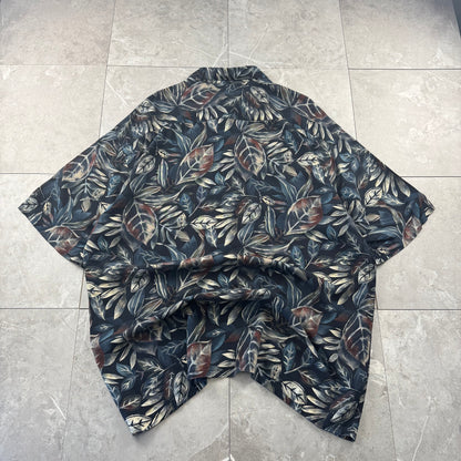 80s-90s Pierre Cardin Black Leaf Pattern 100% Rayon Short Sleeve Shirt XL