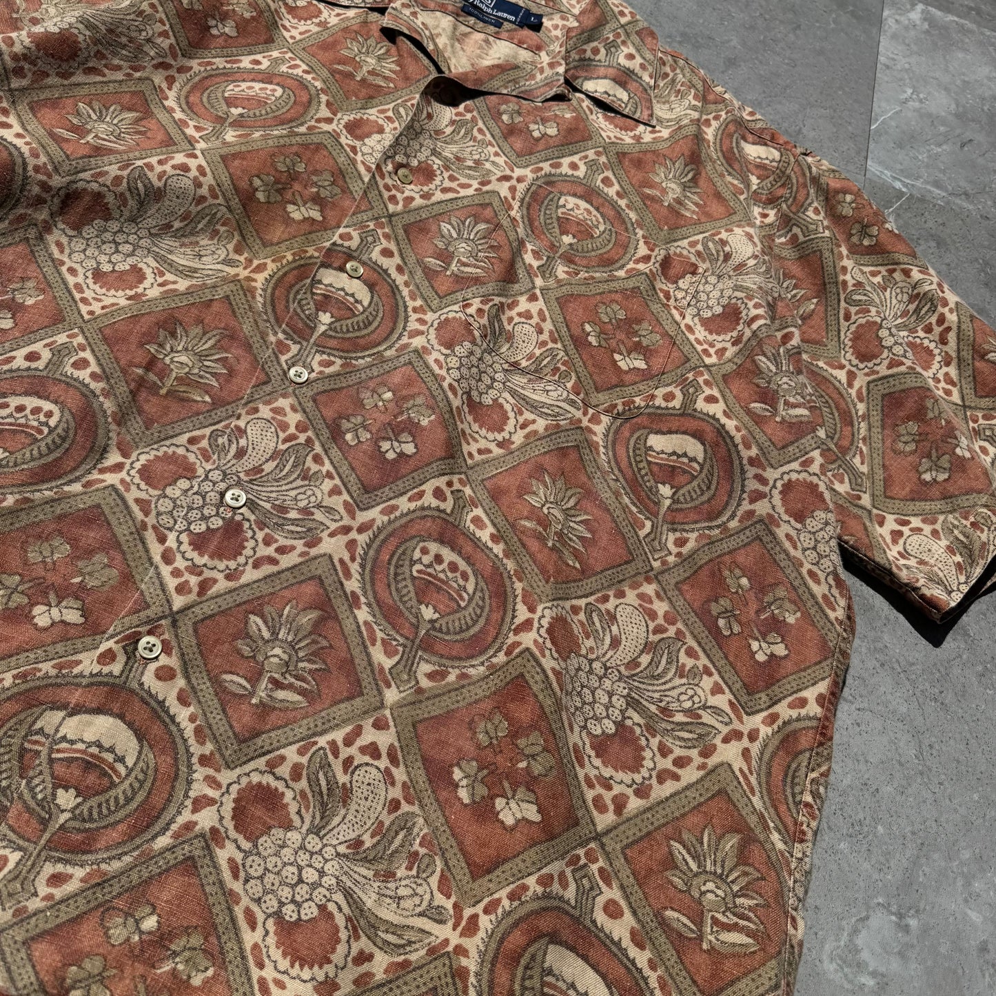 90s Ralph Lauren Rare Graphic Linen Open Collar Shirt KiiChain Clothing