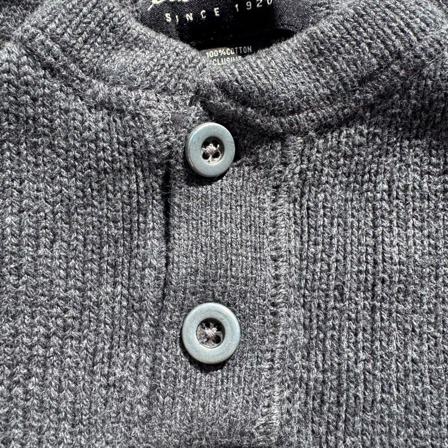 00s Eddie Bauer Made in UK Gray Henley Neck Cotton Knit