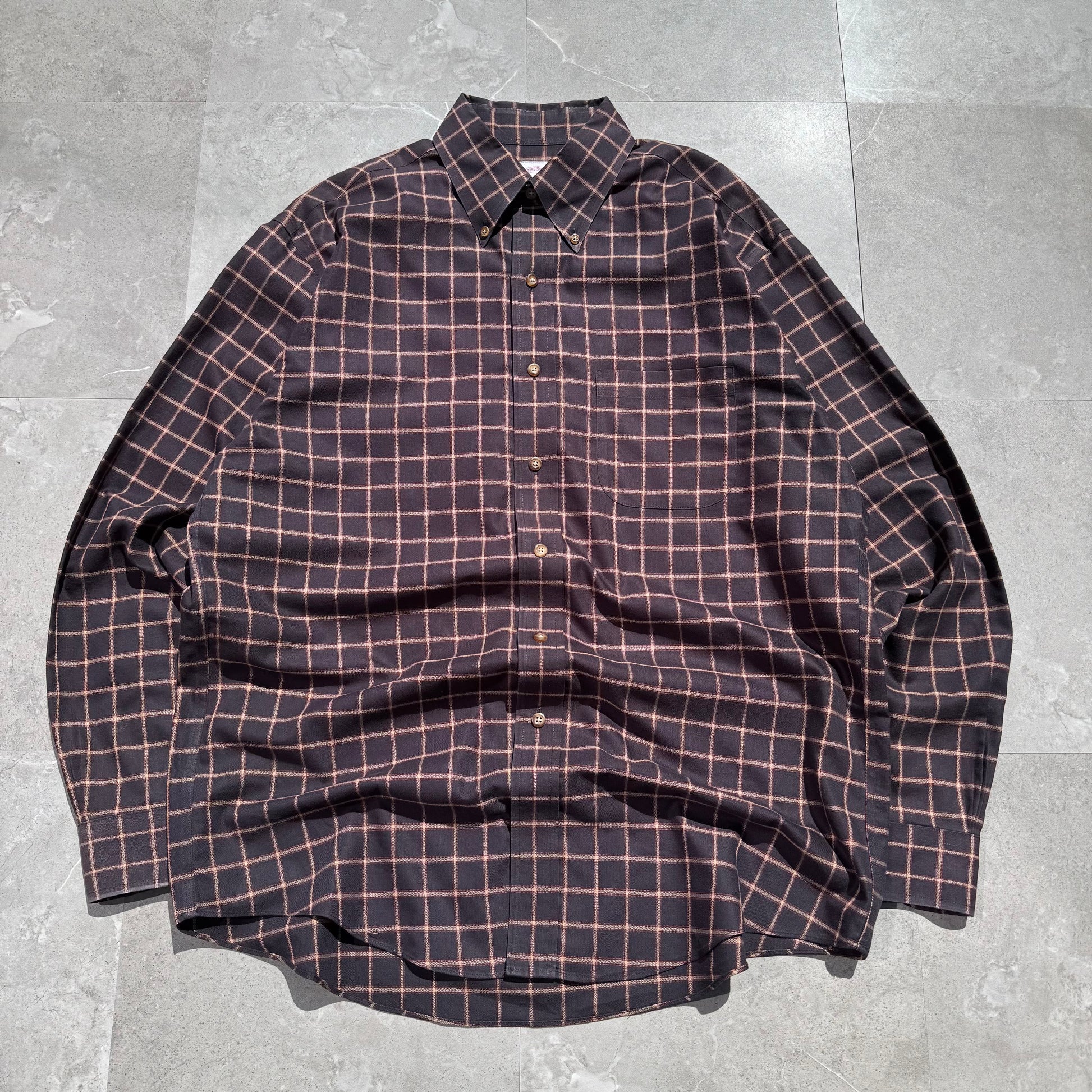 00s Brooks Brothers 346 Non-Iron Box Checkered Button Down Shirt KiiChain Clothing