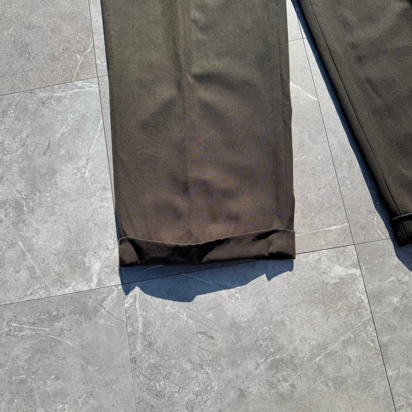 90s-00s Brooks Brothers Made in Canada Two-Tuck Pleated Wool Slacks