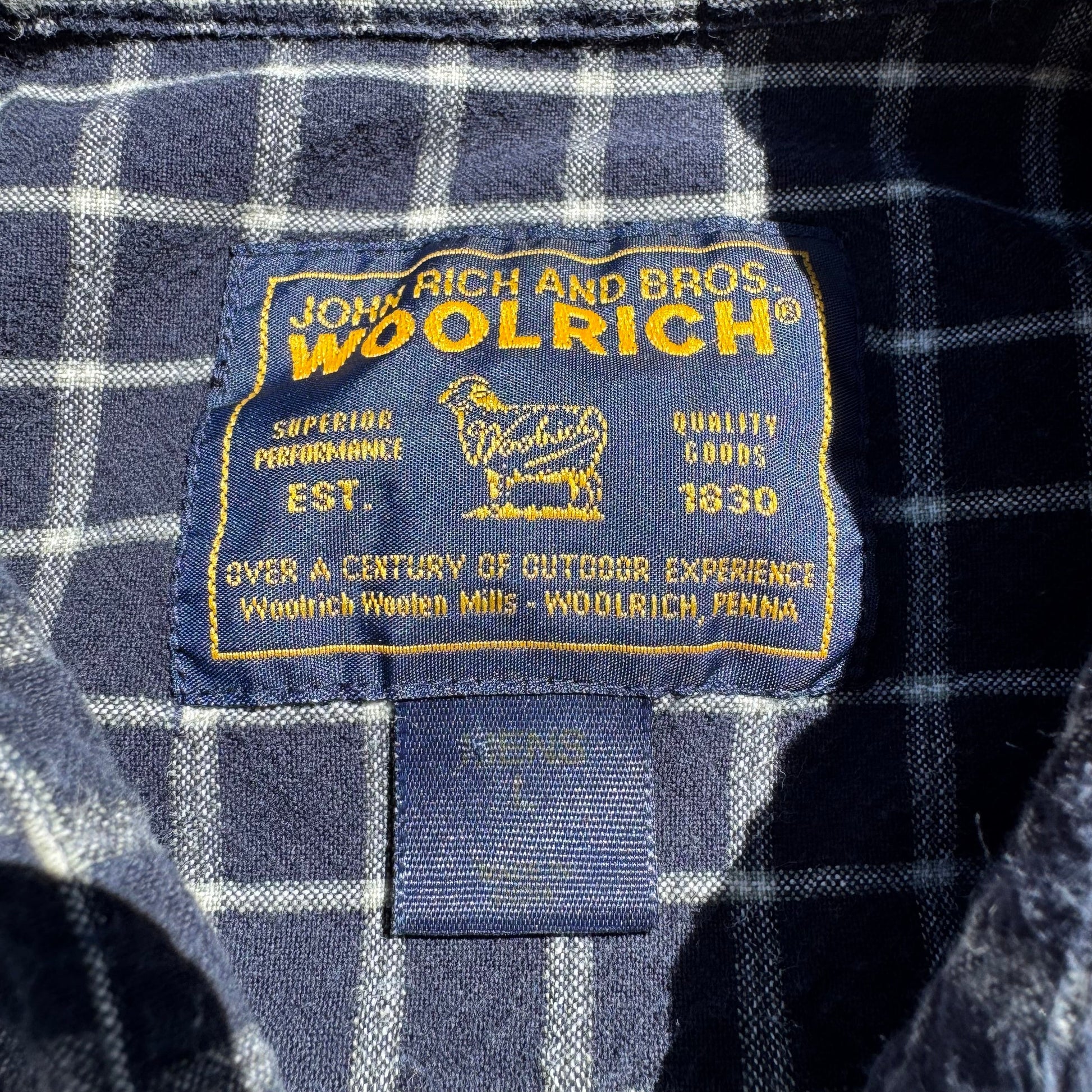 90s Wool Rich Navy Checkered Heavyweight Cotton Short Sleeve Shirt KiiChain Clothing