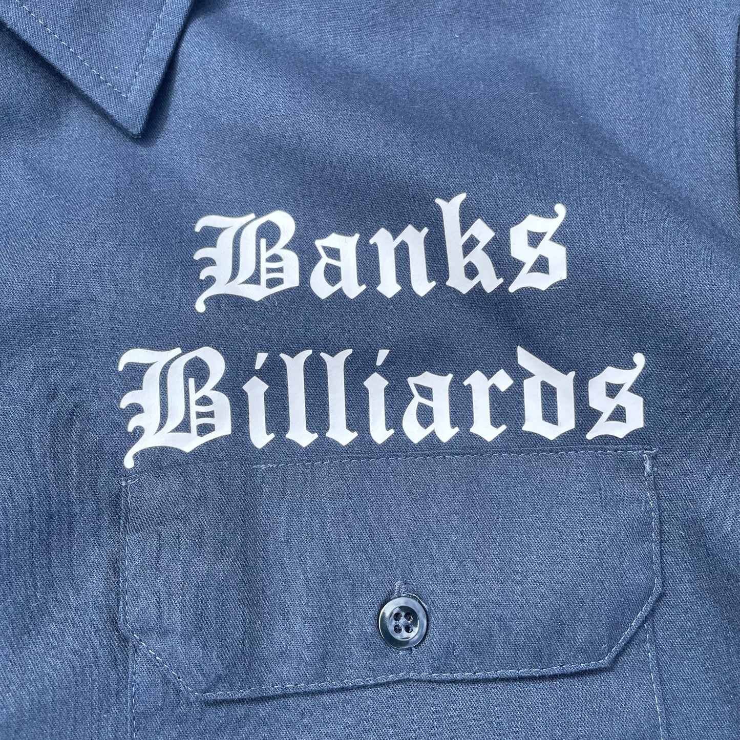 00s Dickies Banks Billiards Short Sleeve Work Shirt