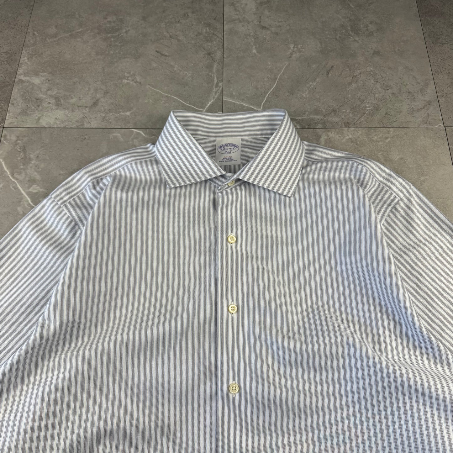 00s Brooks Brothers 346 Light Blue Slim Fit Striped Shirt