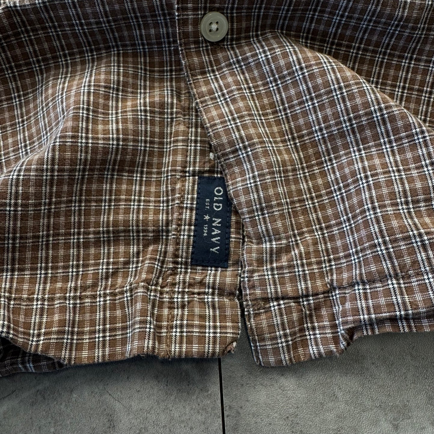 90s Old Navy Brown Checkered Short Sleeve Shirt M