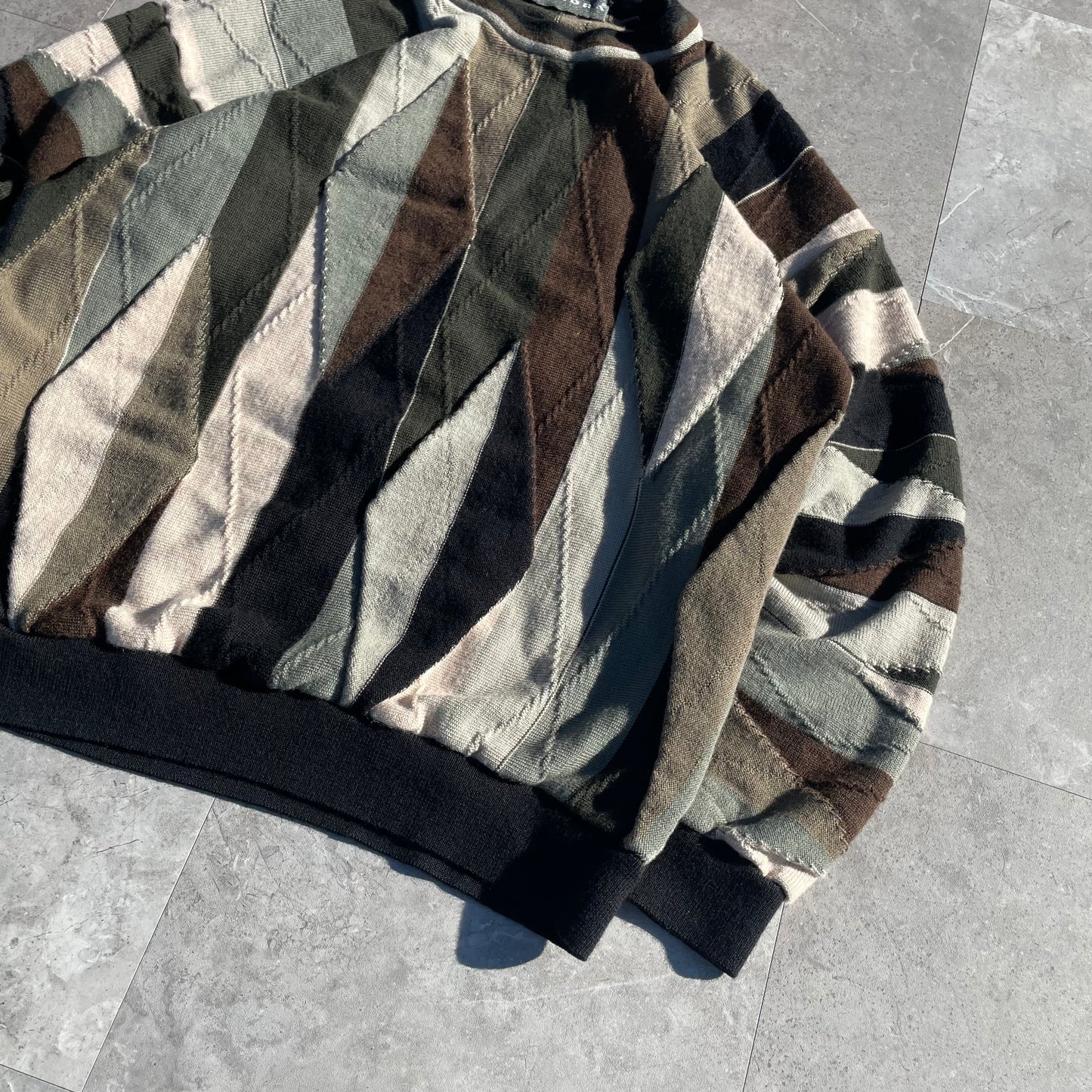 90s Tundra Made in Canada Coogi-Style Design Knit