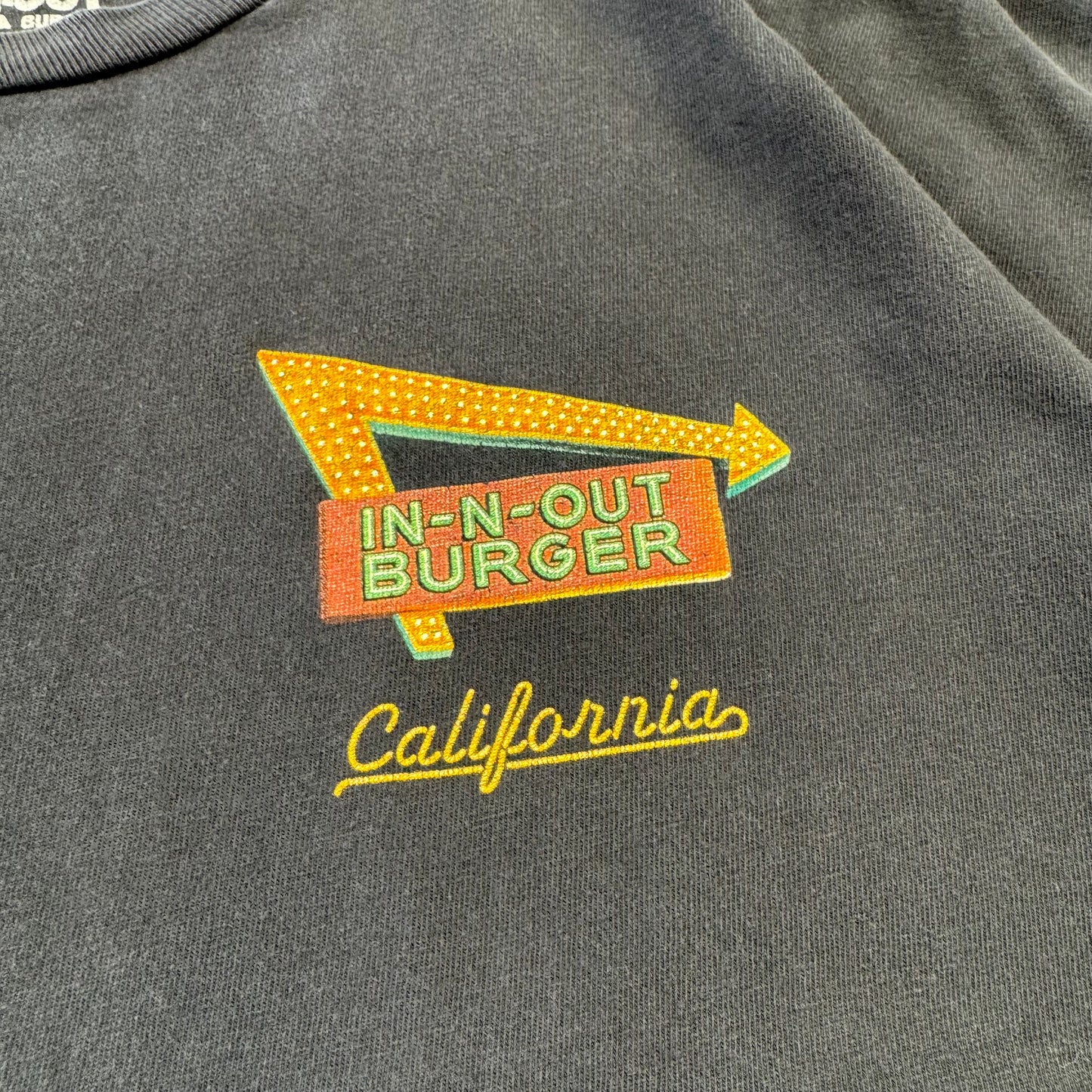 00s In-N-Out Burger California  Black Graphic T-Shirt