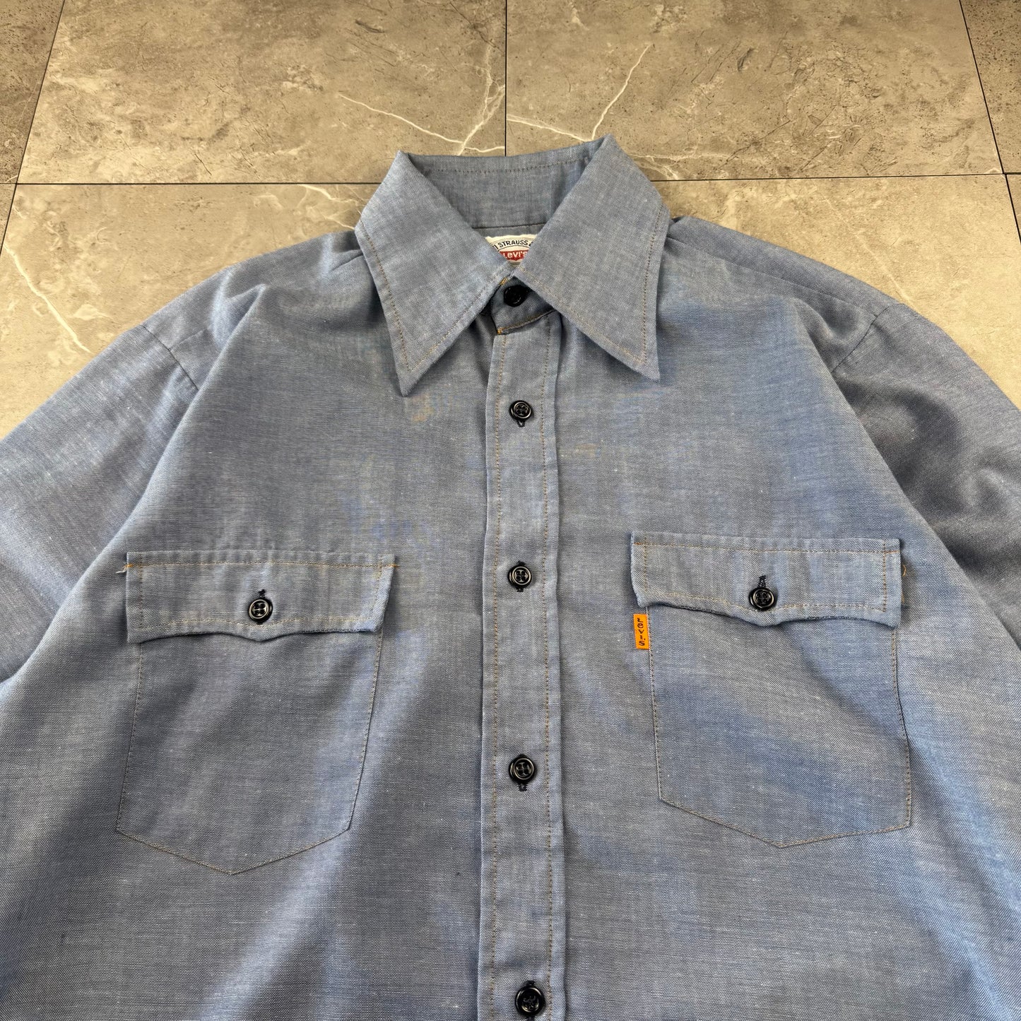 90s Levi's Orange Tab Tiger Embroidered Graphic Dual Pocket Shirt